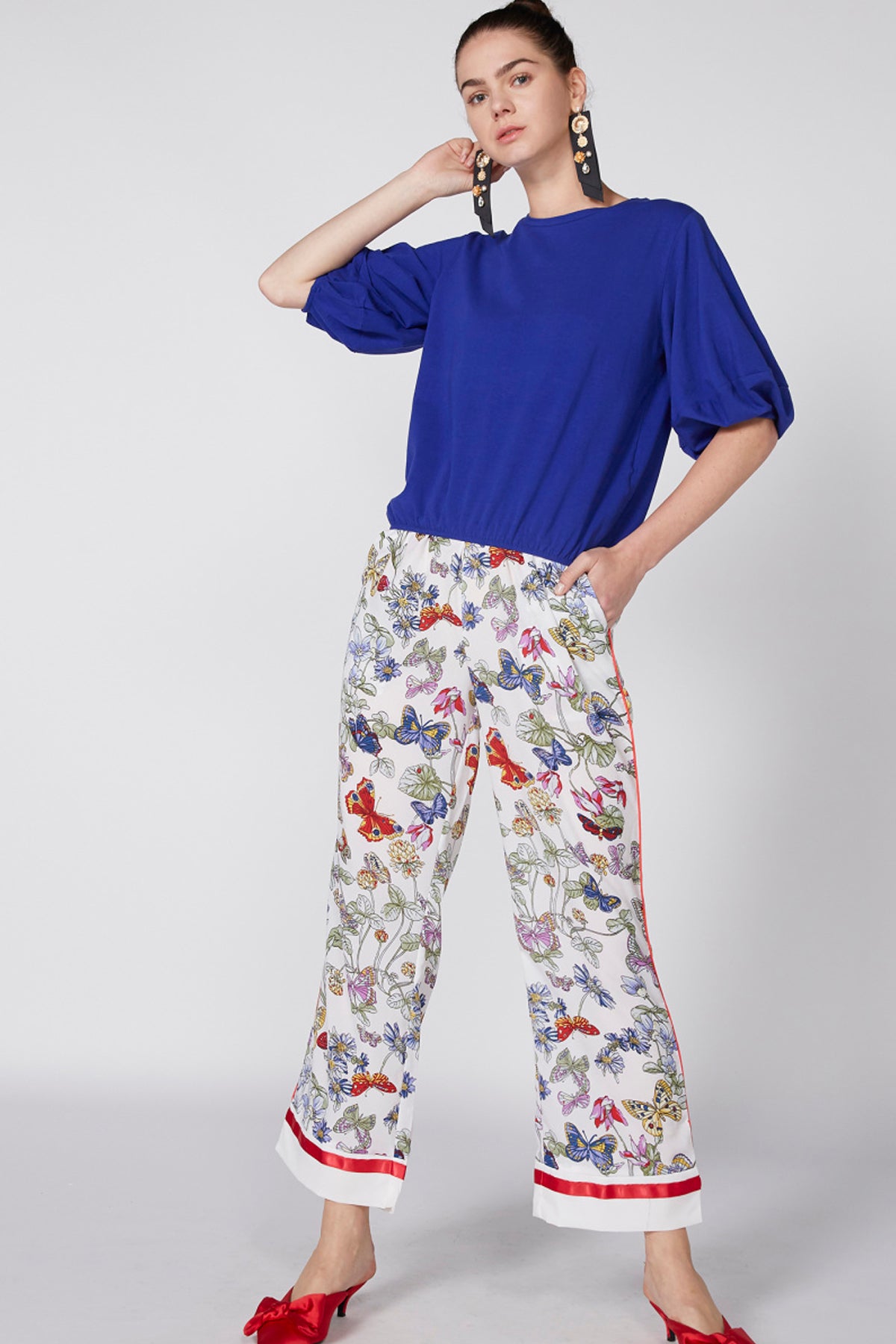 Puff Sleeves Top with Elasticised Hem