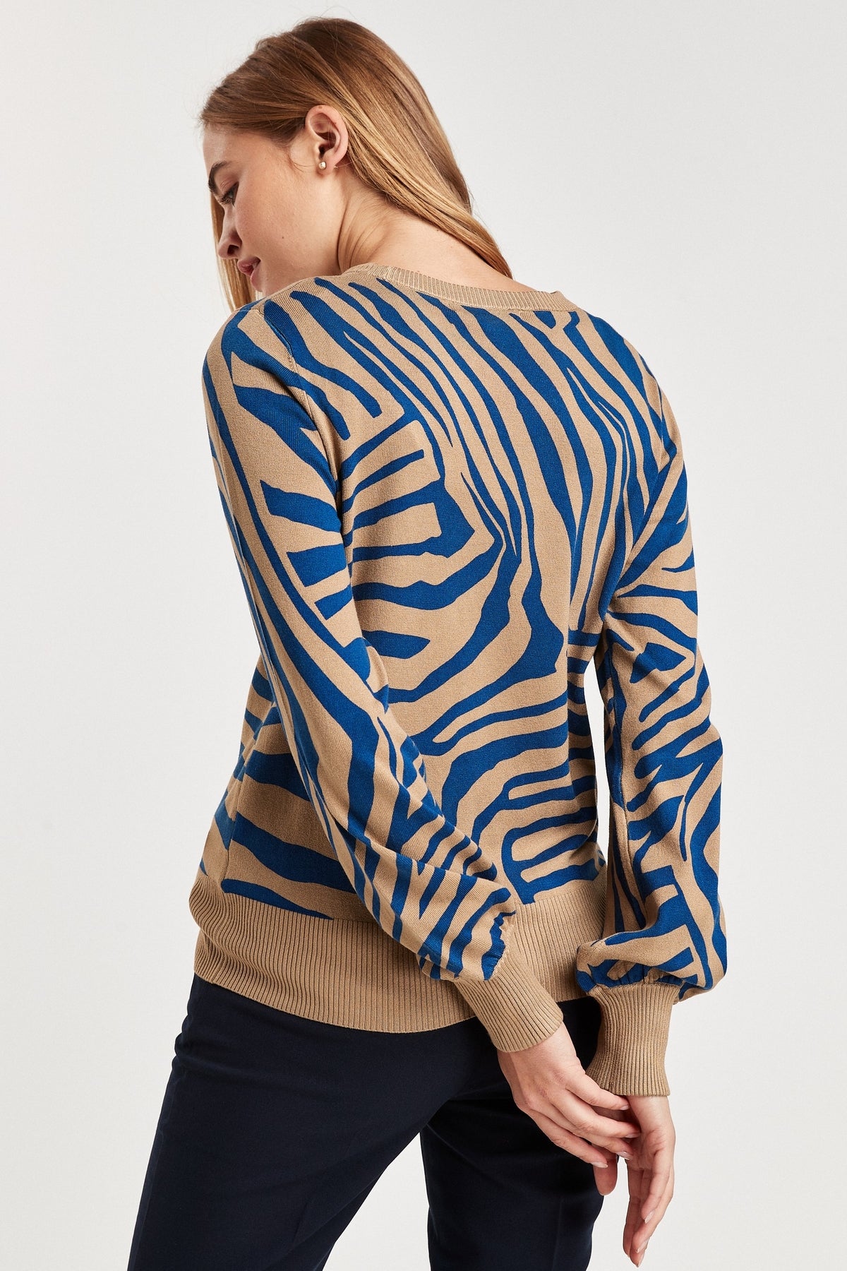 Volume Sleeve Jumper