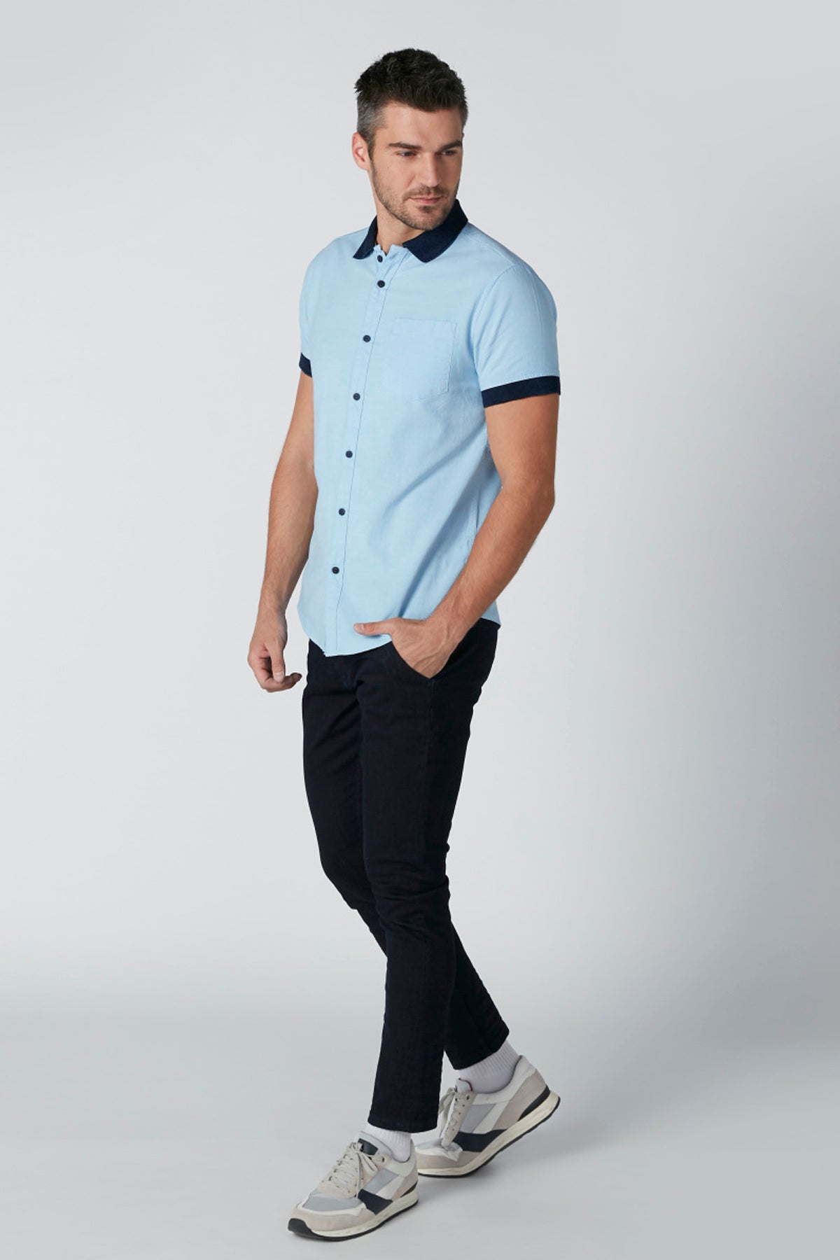 Full Length Jeans in Slim Fit with Pocket Detail