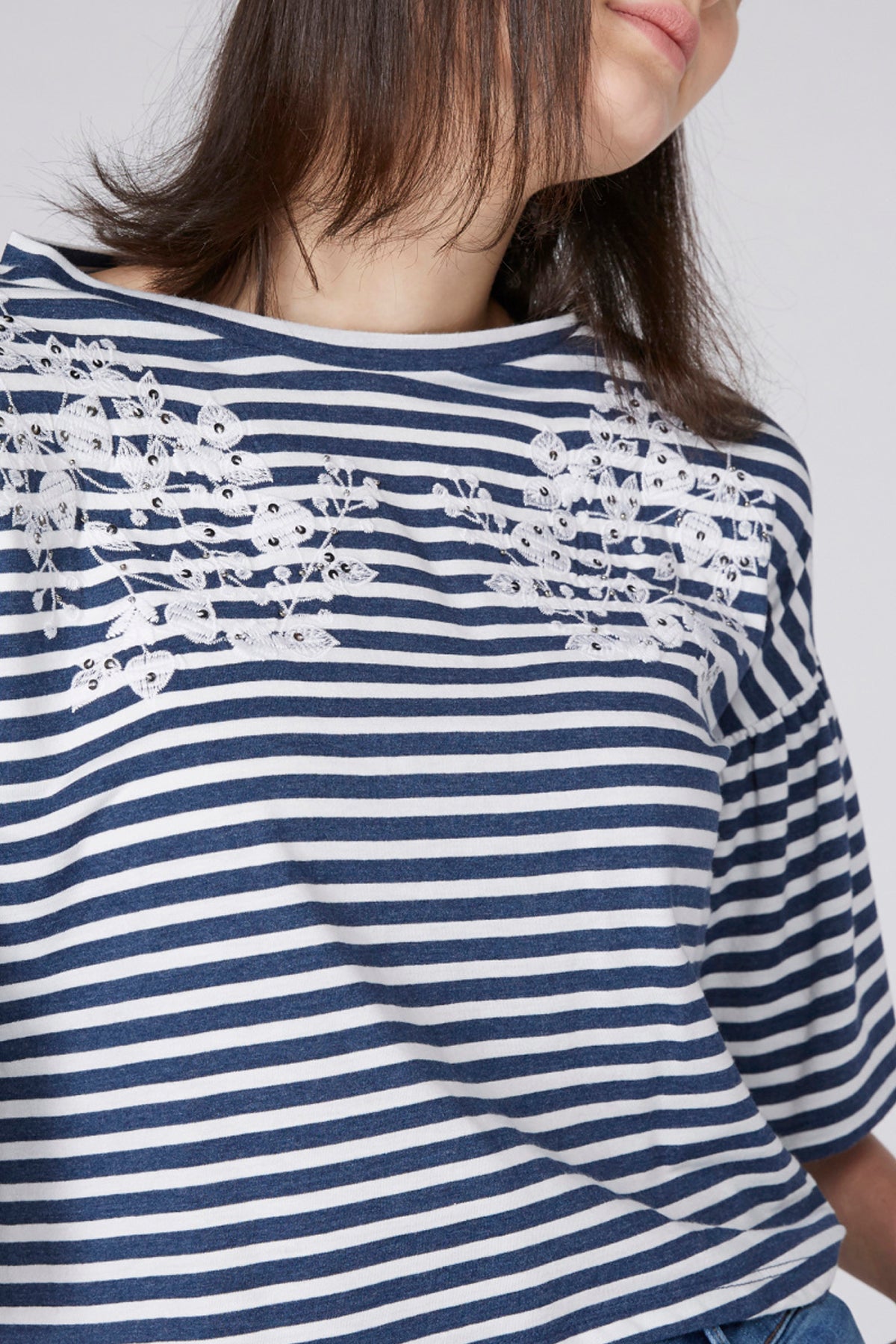 Embroidered Crop Top with Drop Shoulder Sleeves