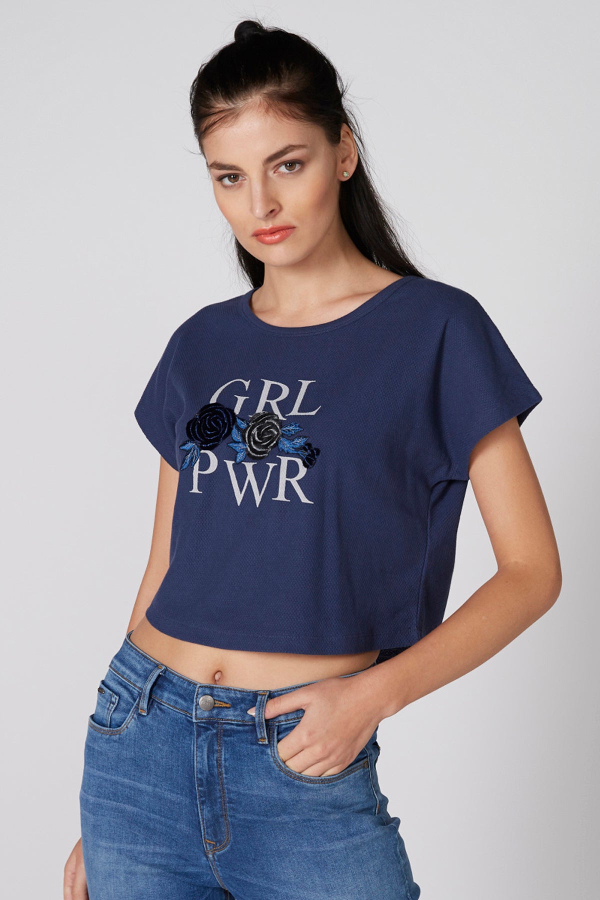 Printed Crop T-Shirt with Round Neck and Extended Sleeves