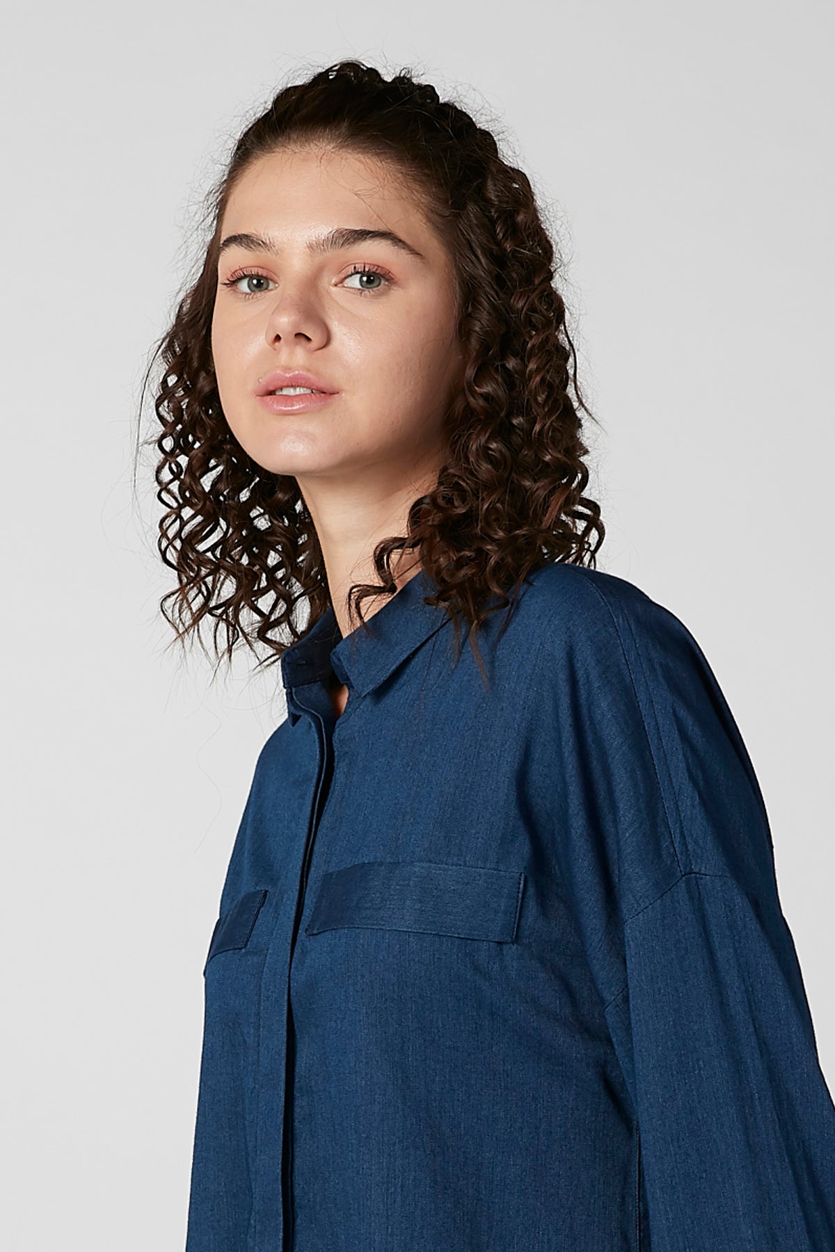Plain Shirt with Spread Collar and Concealed Placket