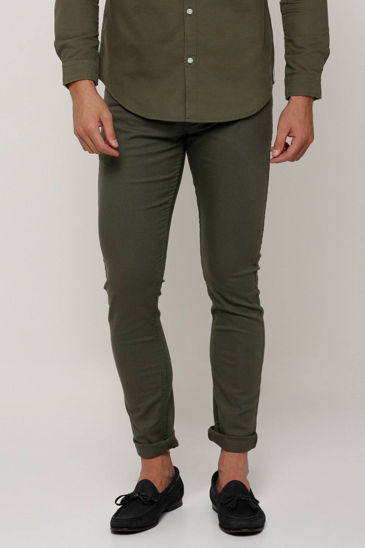 Full Length Jeans with Button Closure