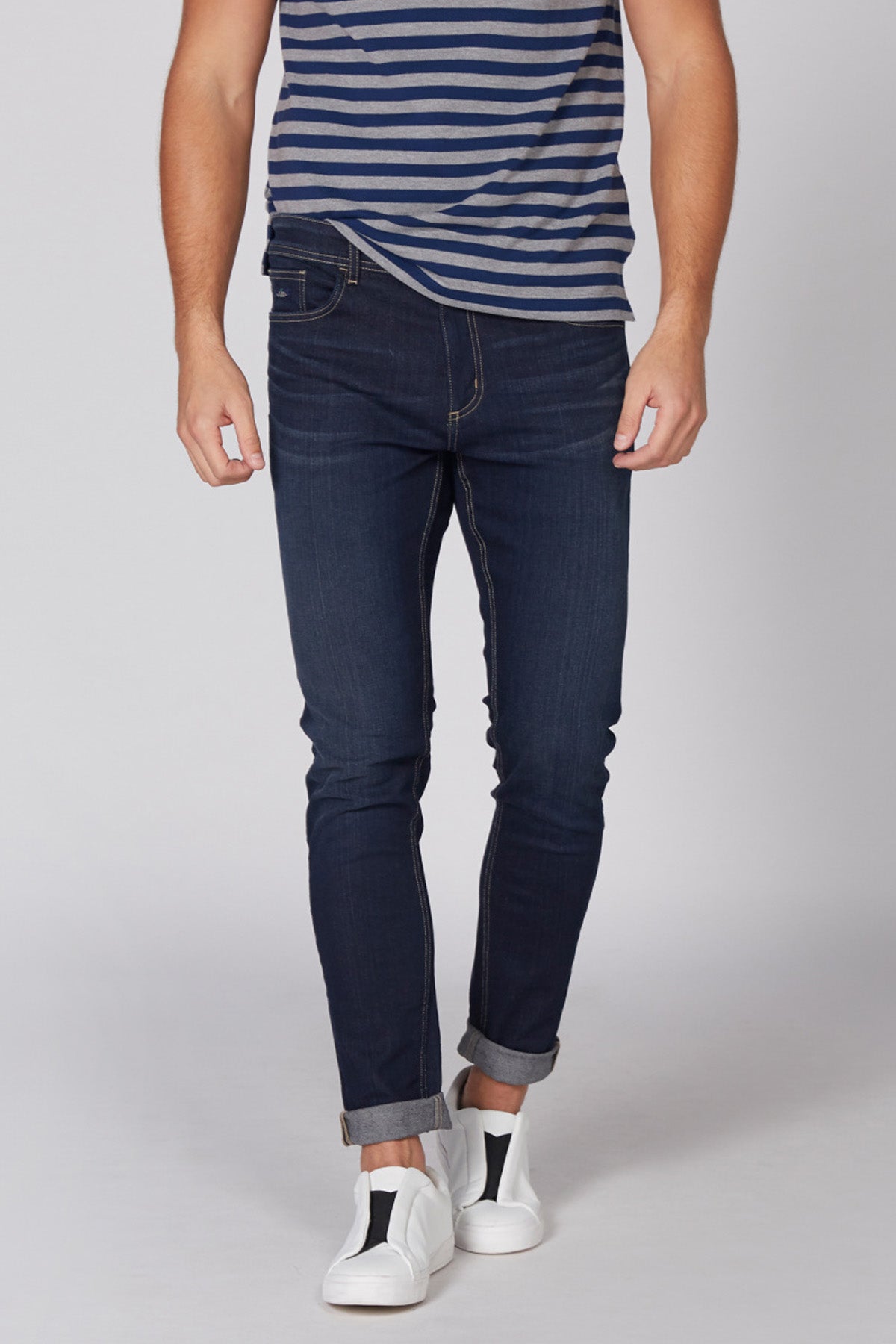Full Length Jeans with Button Closure and Pocket Detail