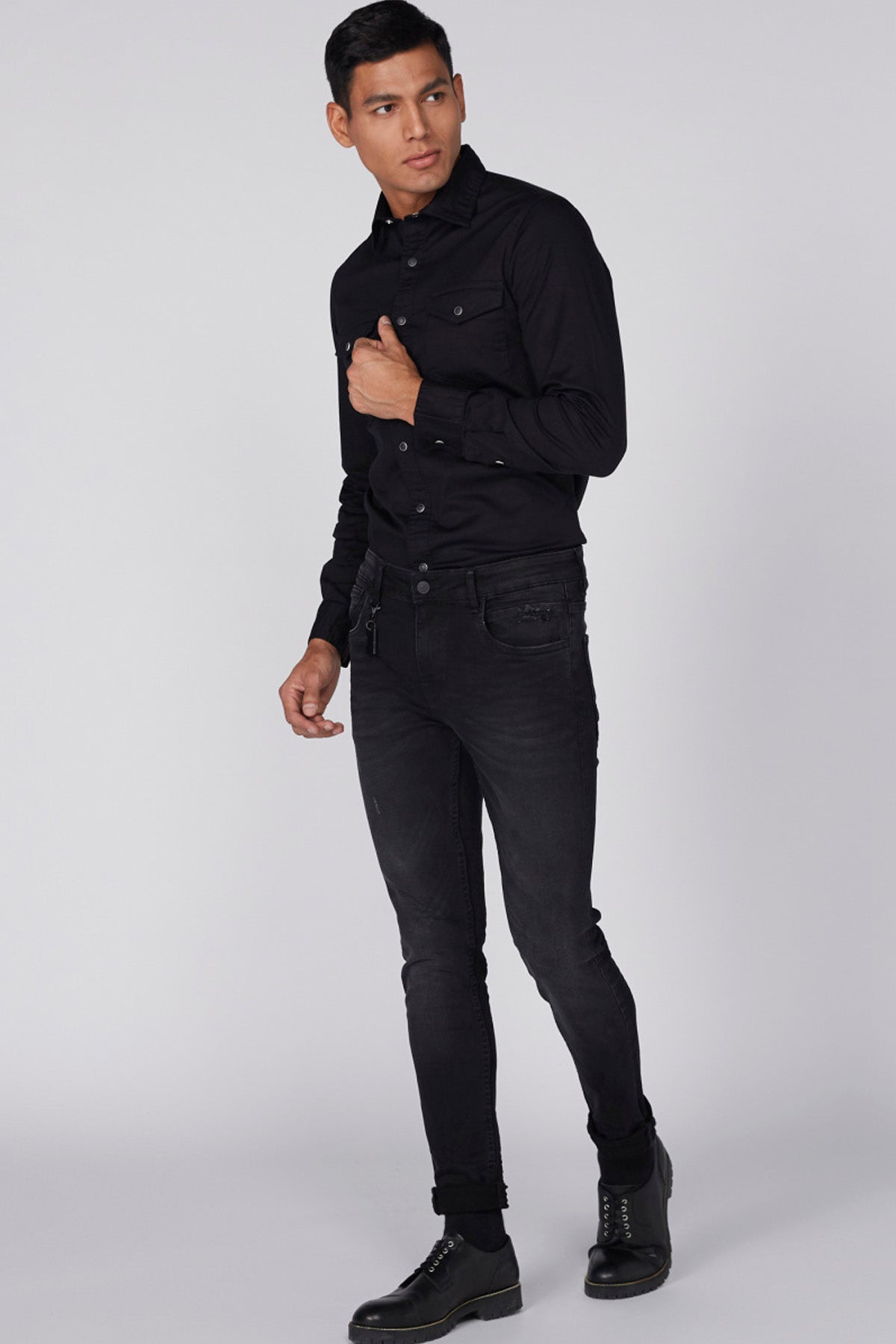 Full Length Jeans in Skinny Fit