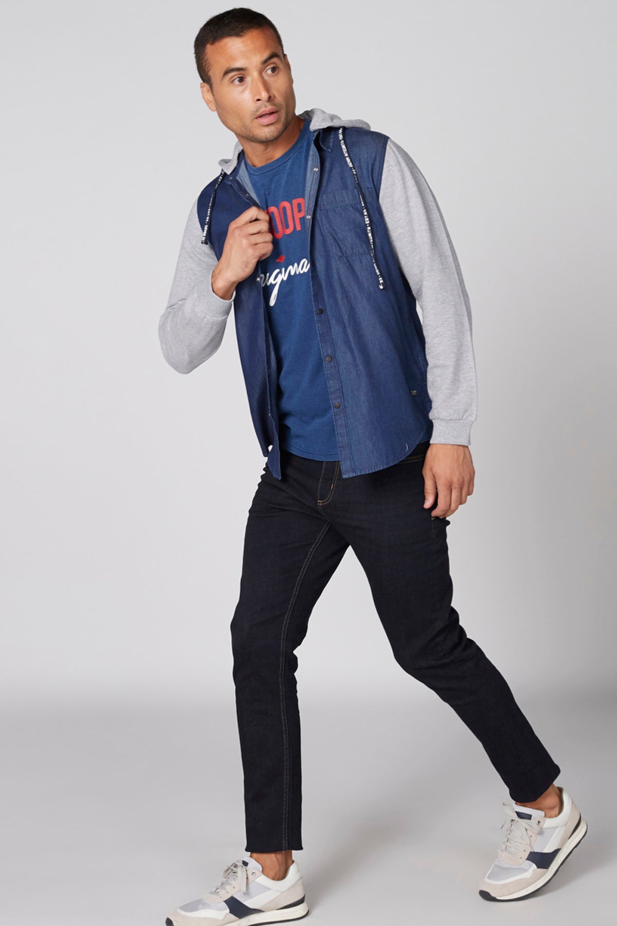 Long Sleeves Shirt with Complete Placket and Hood