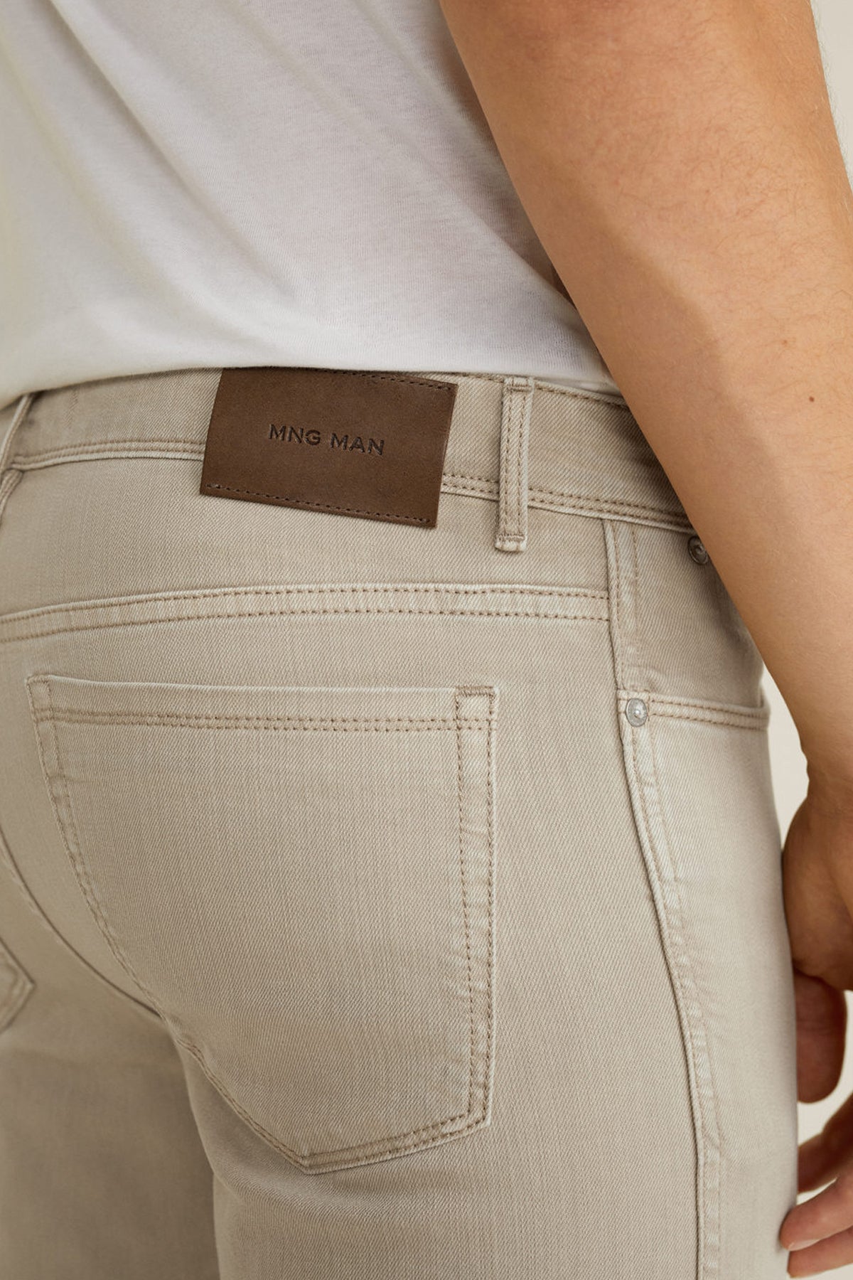 Beige Colour Slim-Fit Patrick Jeans
