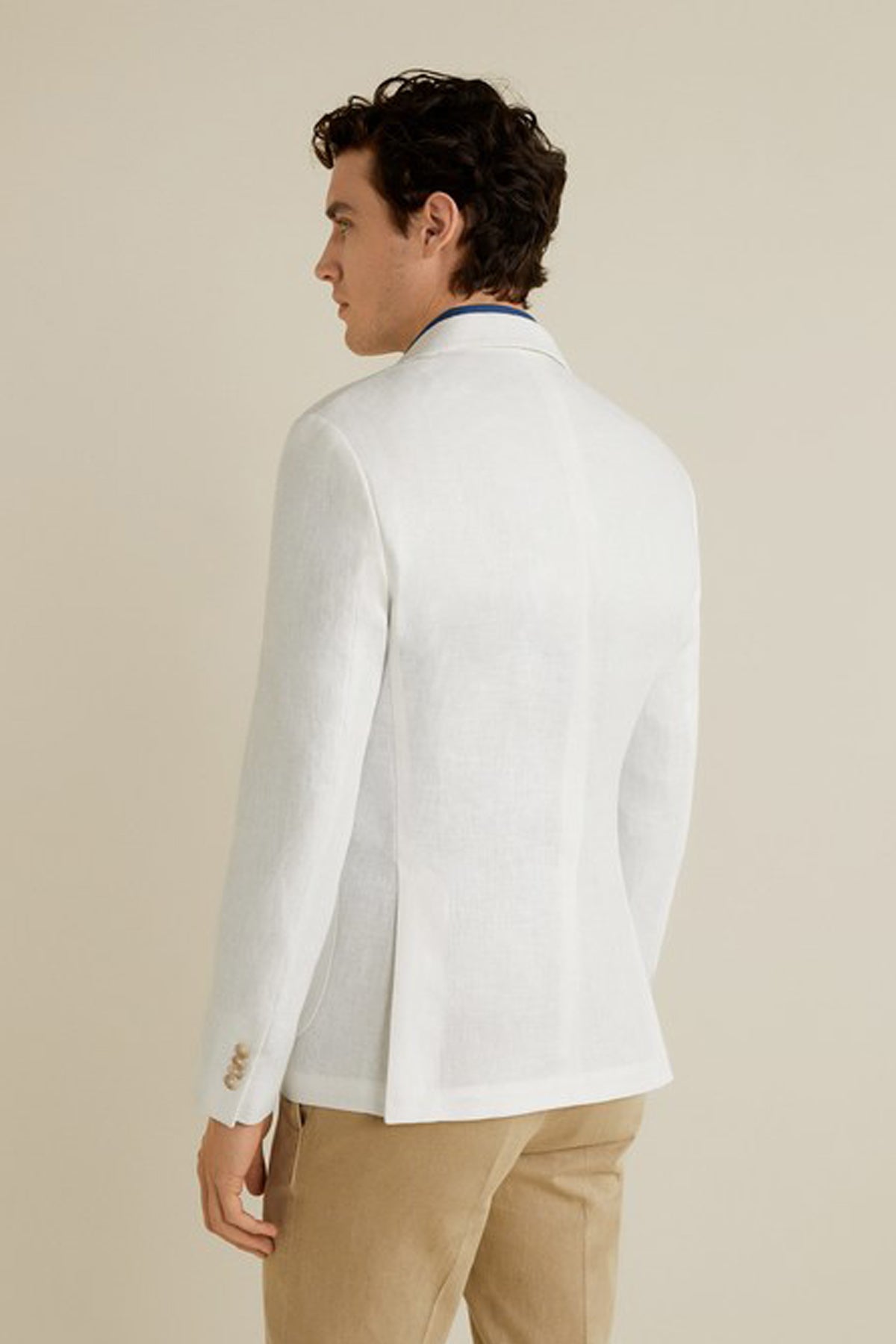 Slim-Fit Unstructured Linen Blazer