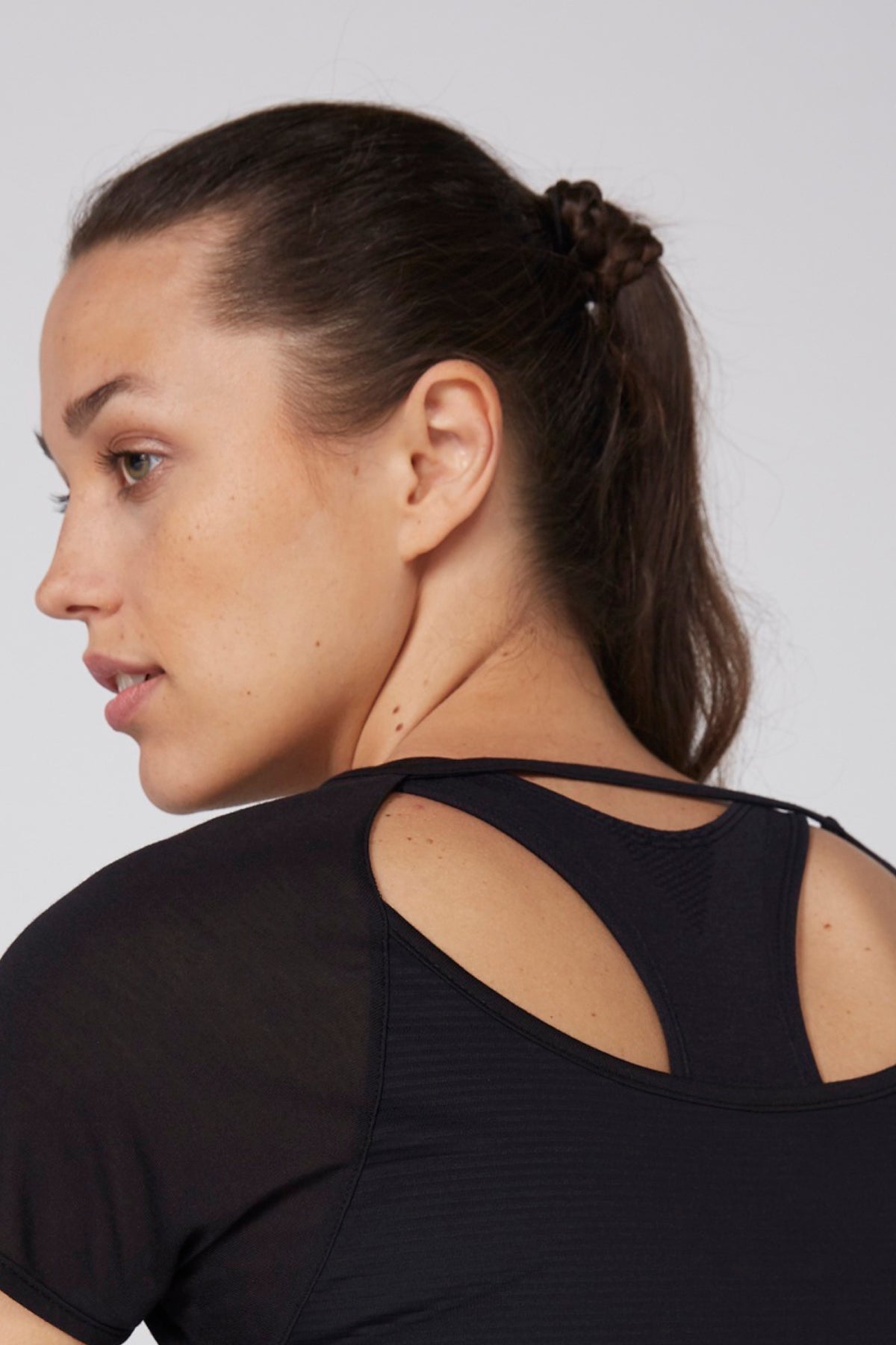 T-Shirt with Round Neck and Short Sleeves