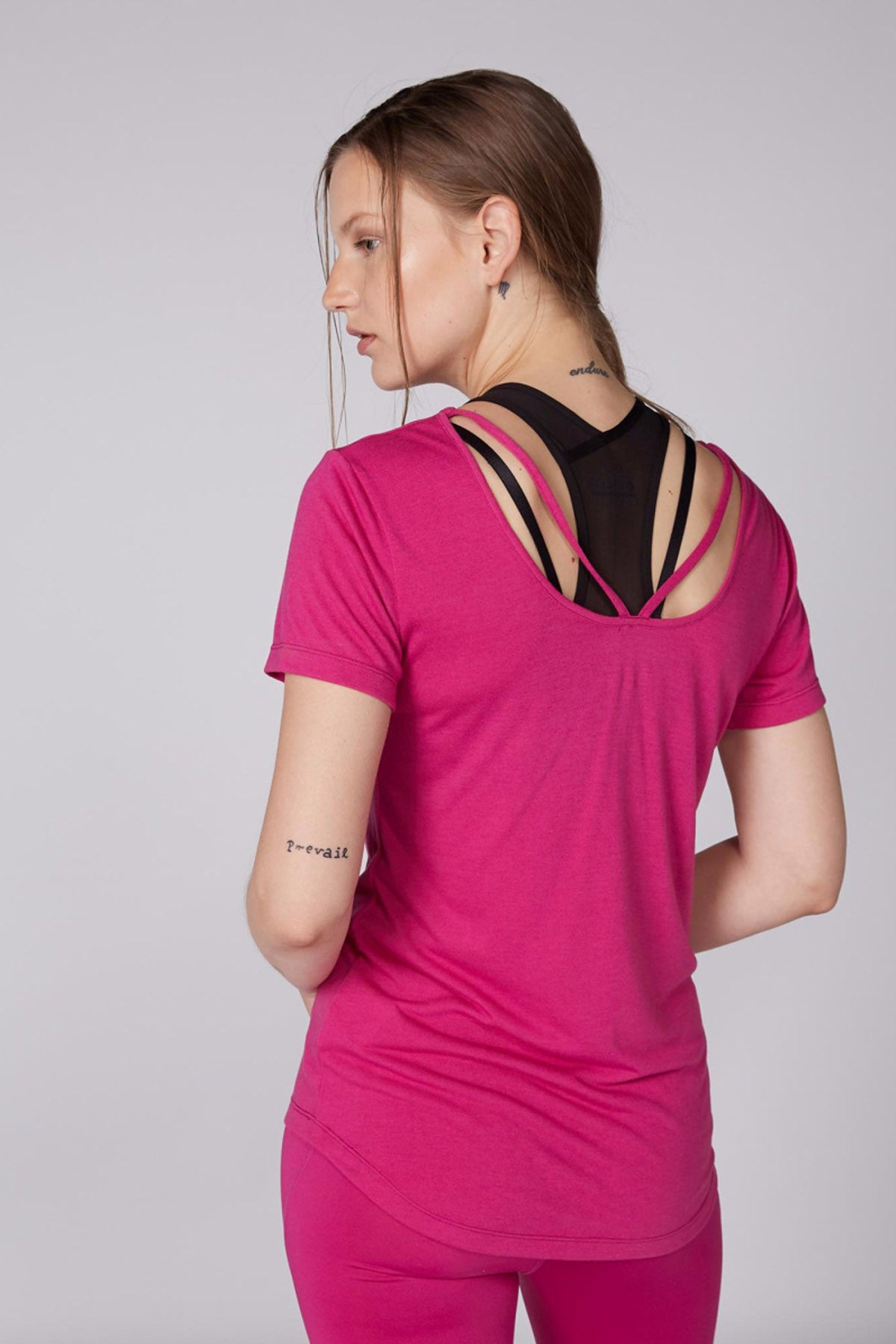 Printed Top with Short Sleeves and Round Neck
