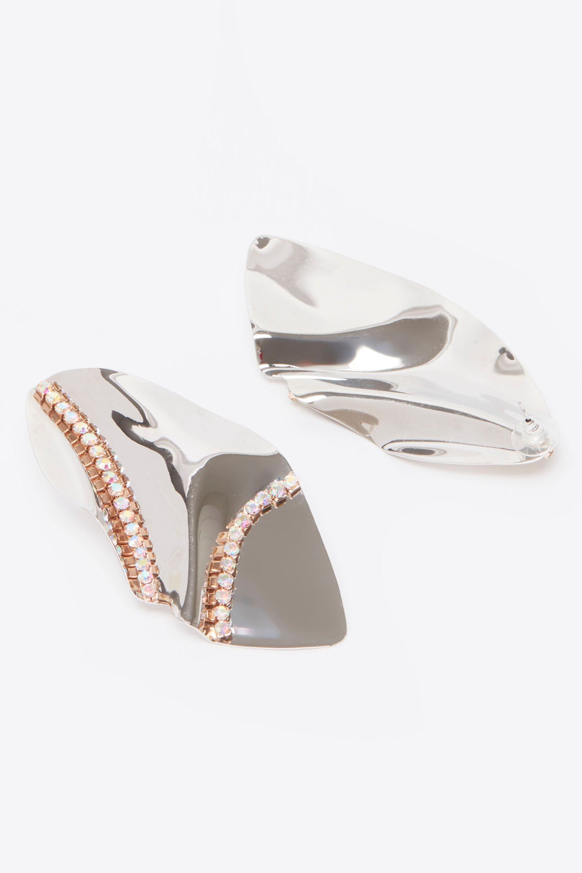 Embellished Dangling Earrings with Pushback Closure