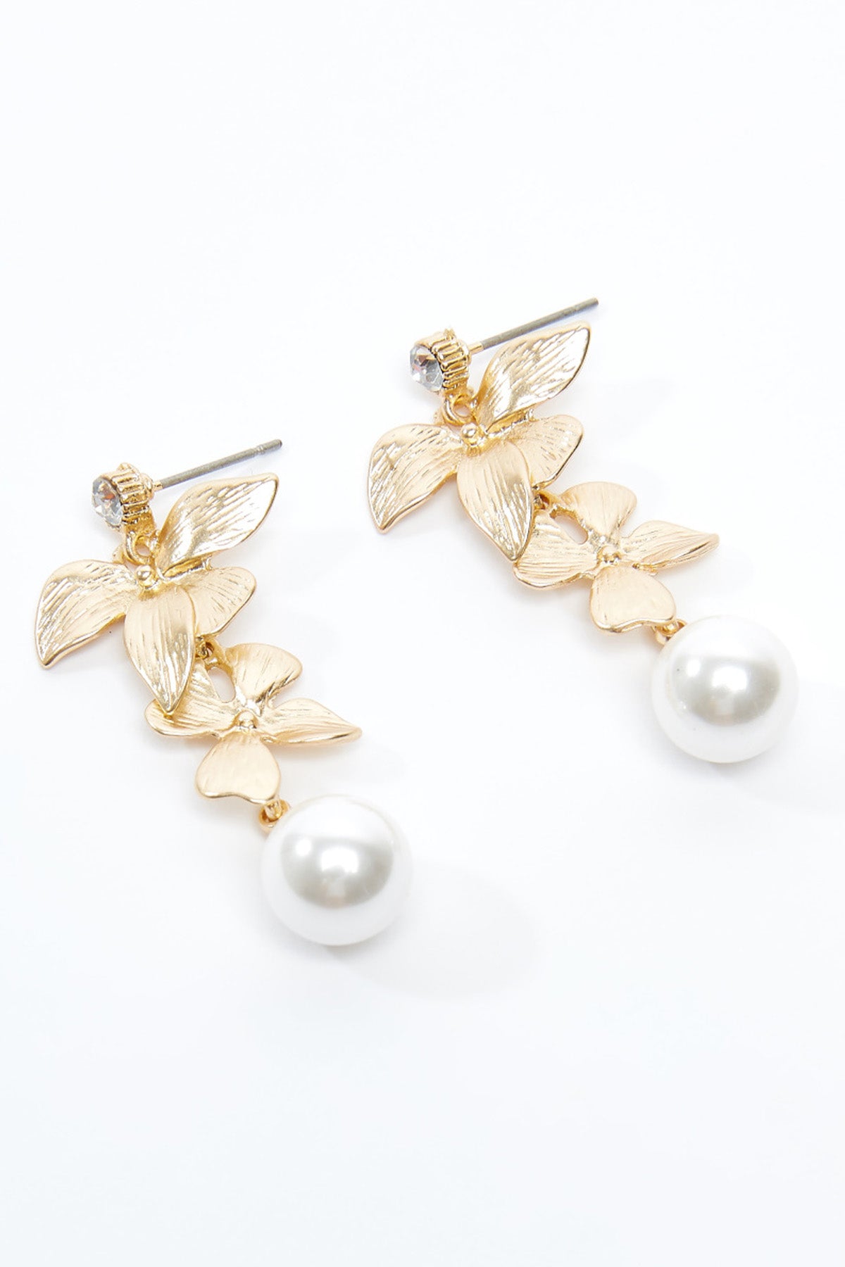 Embellished Dangling Earrings with Pushback Closure