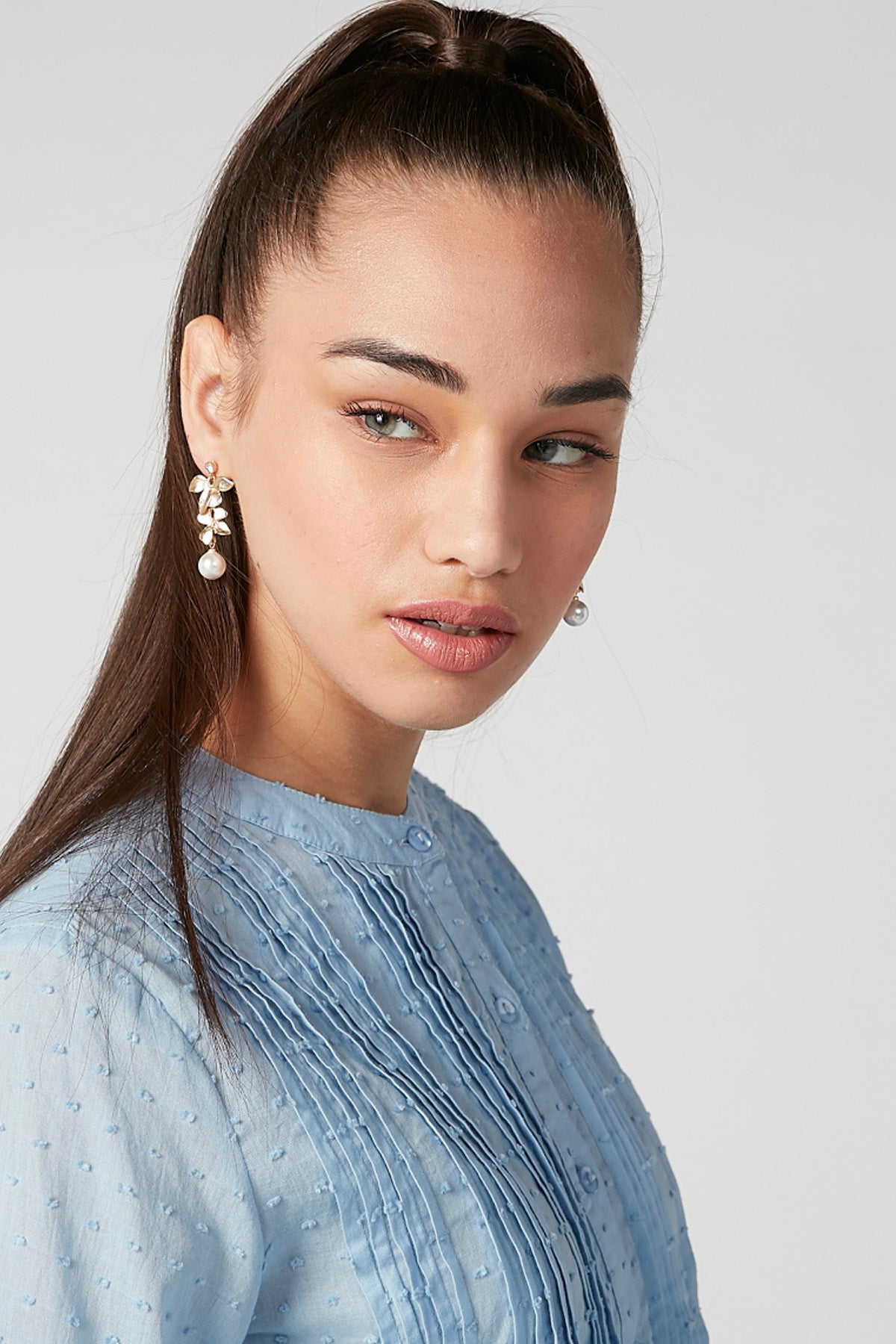 Embellished Dangling Earrings with Pushback Closure