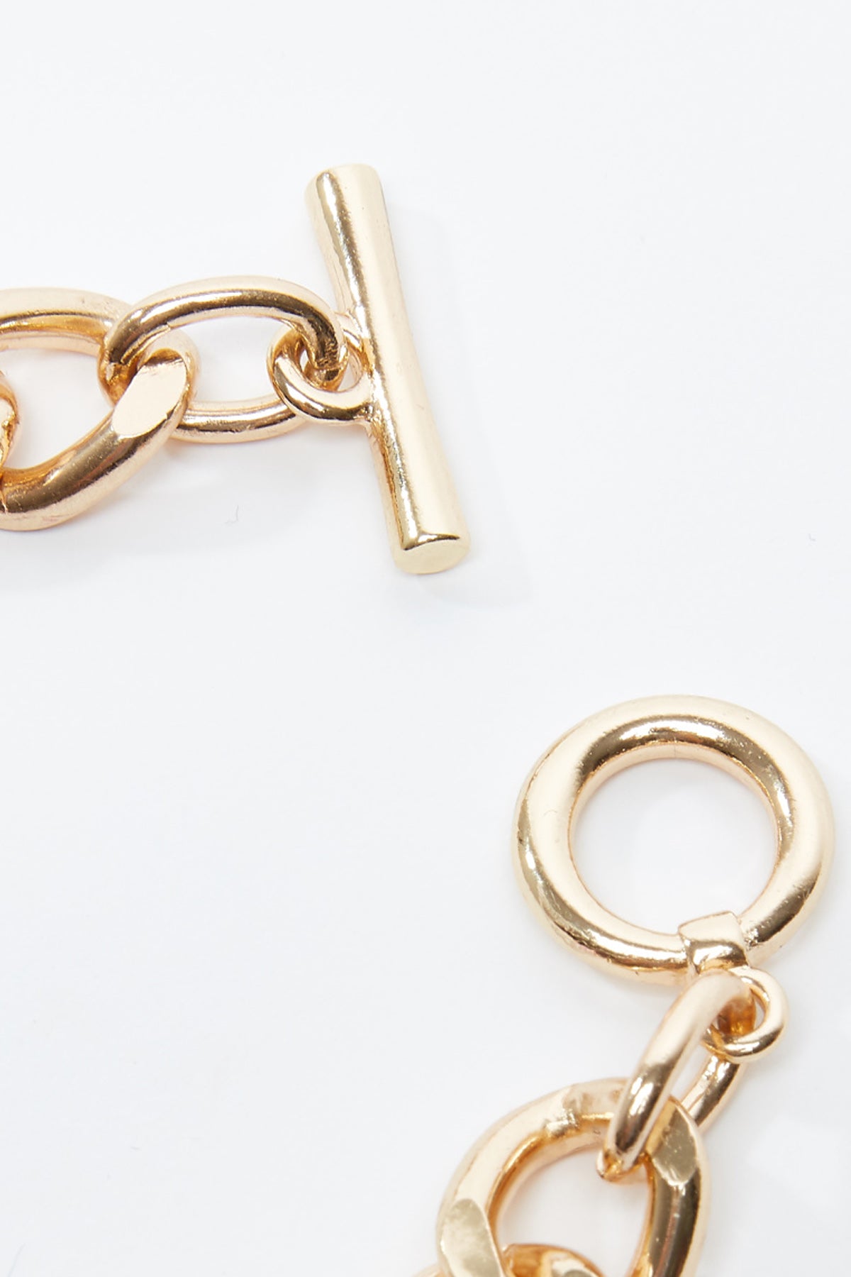 Metallic Bracelet with Toggle Clasp