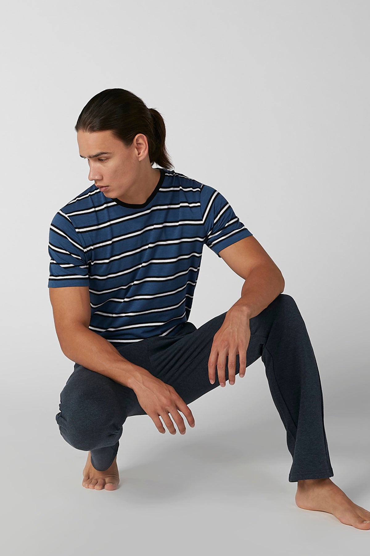 Solid Pyjamas with Pocket Detail and Drawstring