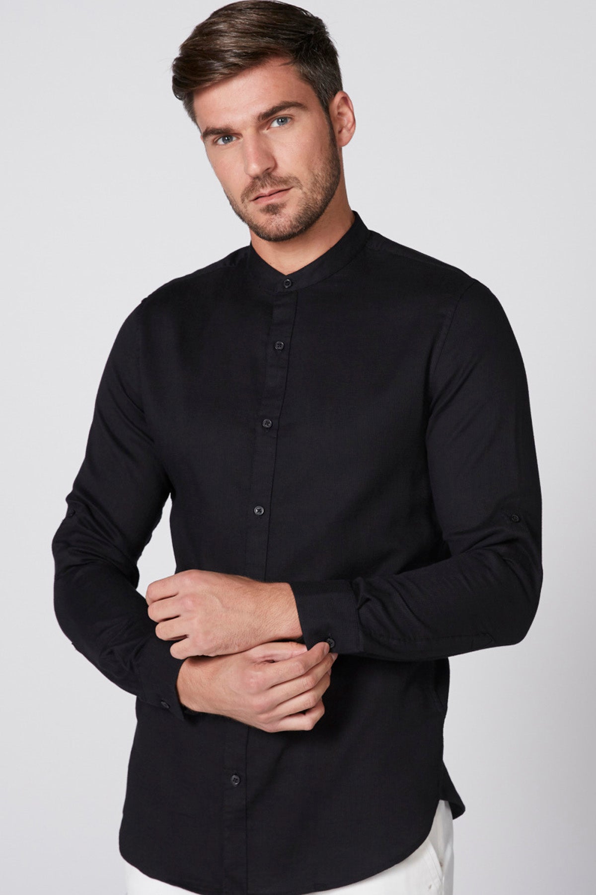 Long Sleeves Shirt with Complete Placket