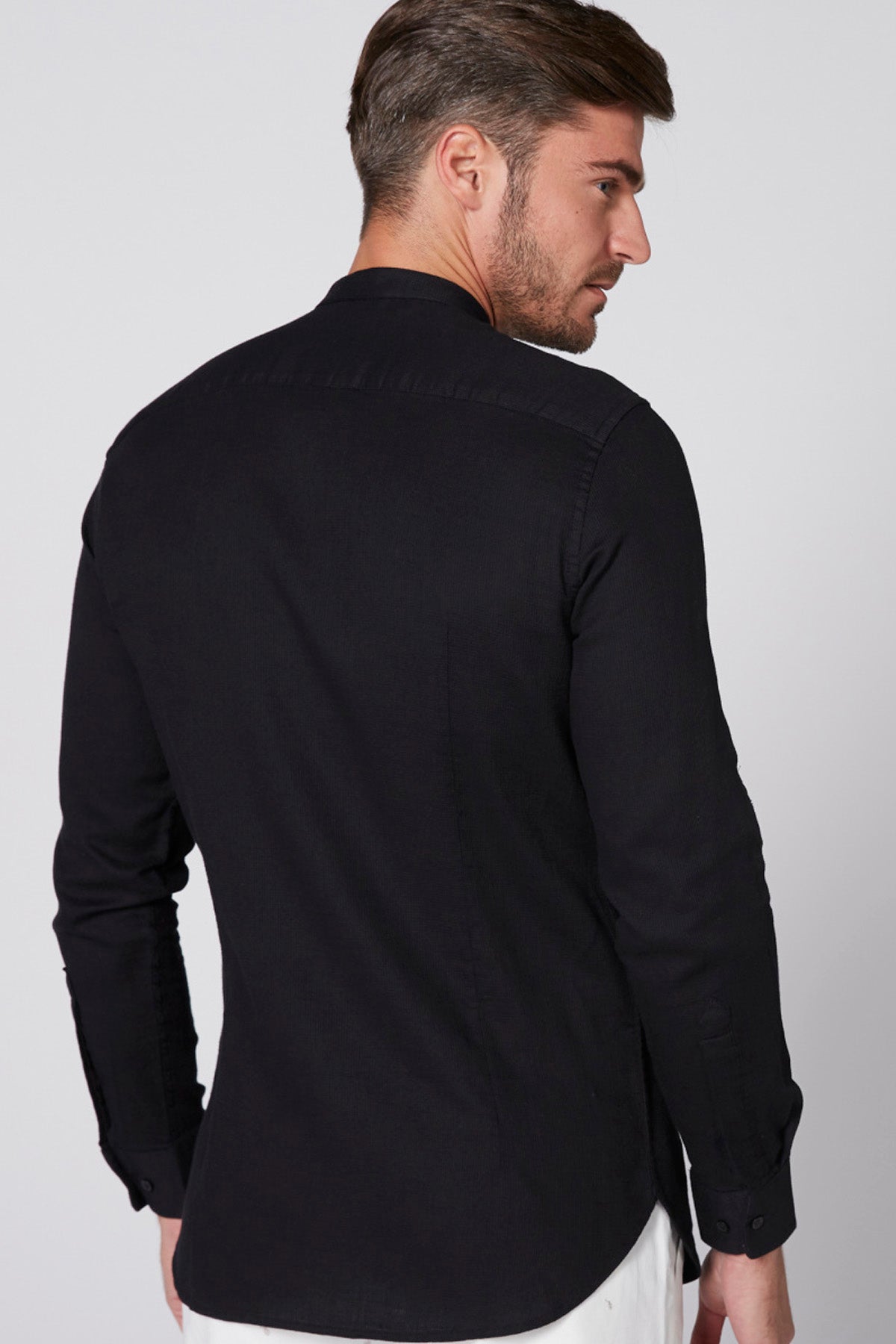 Long Sleeves Shirt with Complete Placket