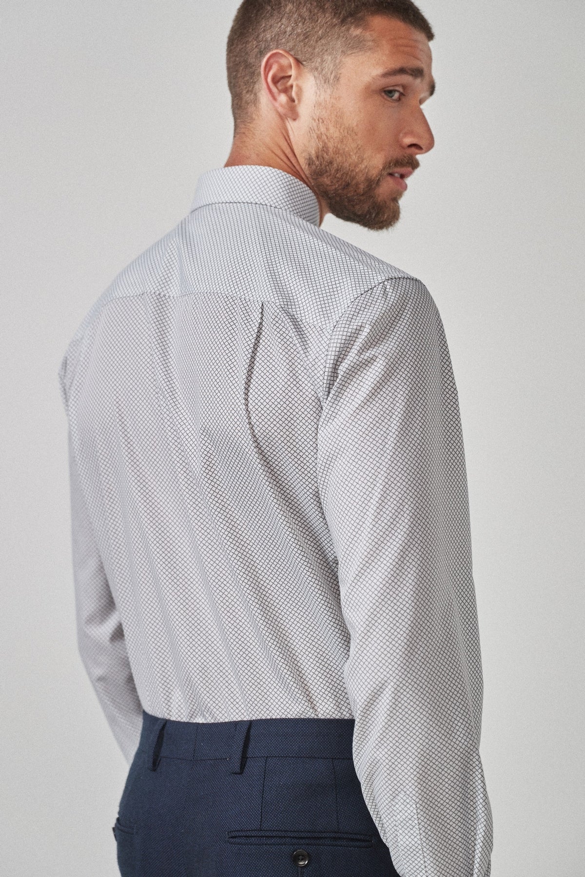 Regular Fit Printed Shirt With Tie