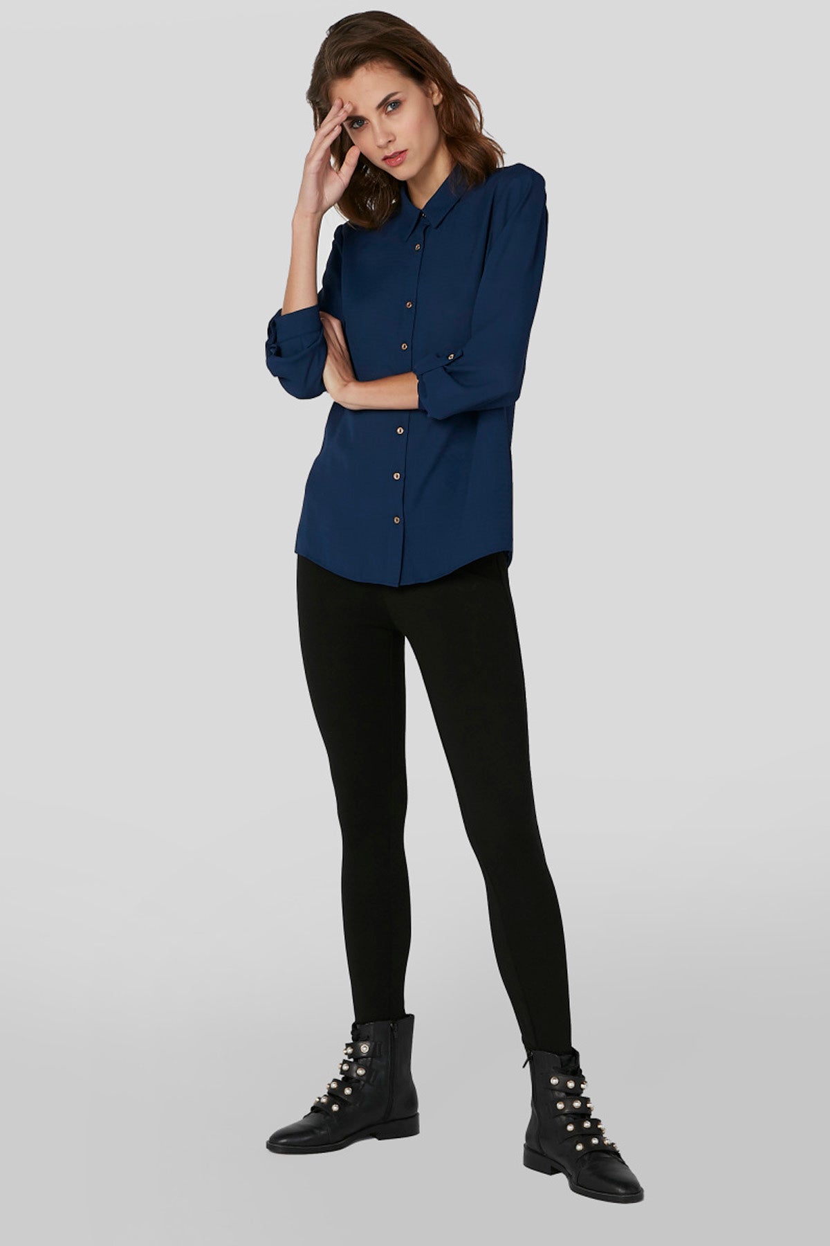Plain Shirt with Long Sleeves and Spread Collar