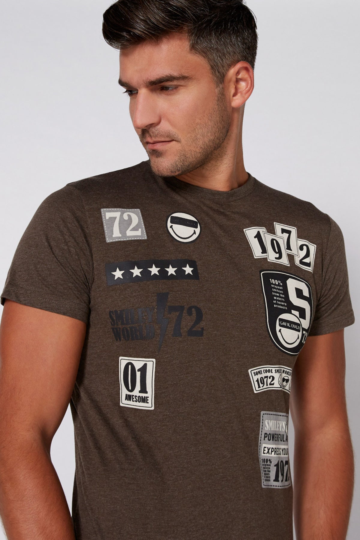Printed T-Shirt with Round Neck and Short Sleeves