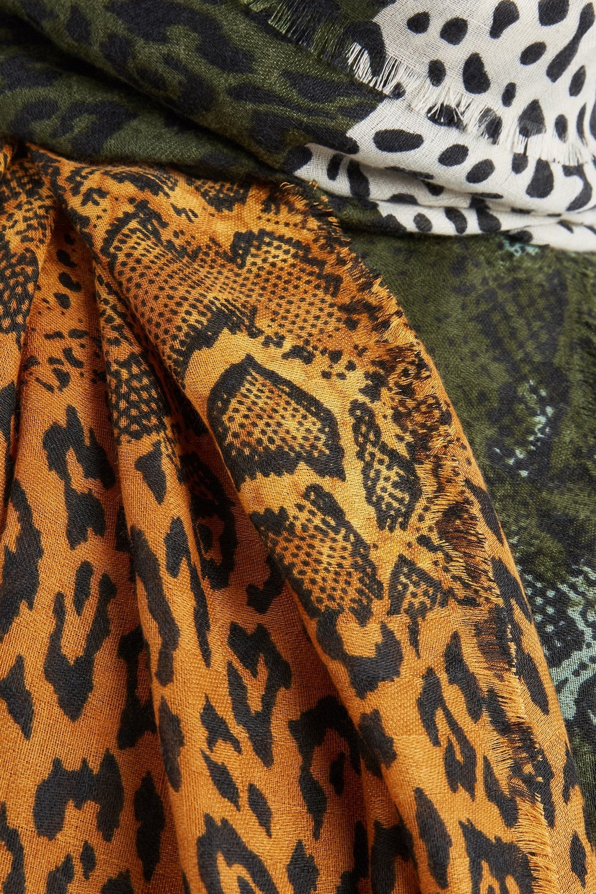 Animal Spliced Lightweight Scarf