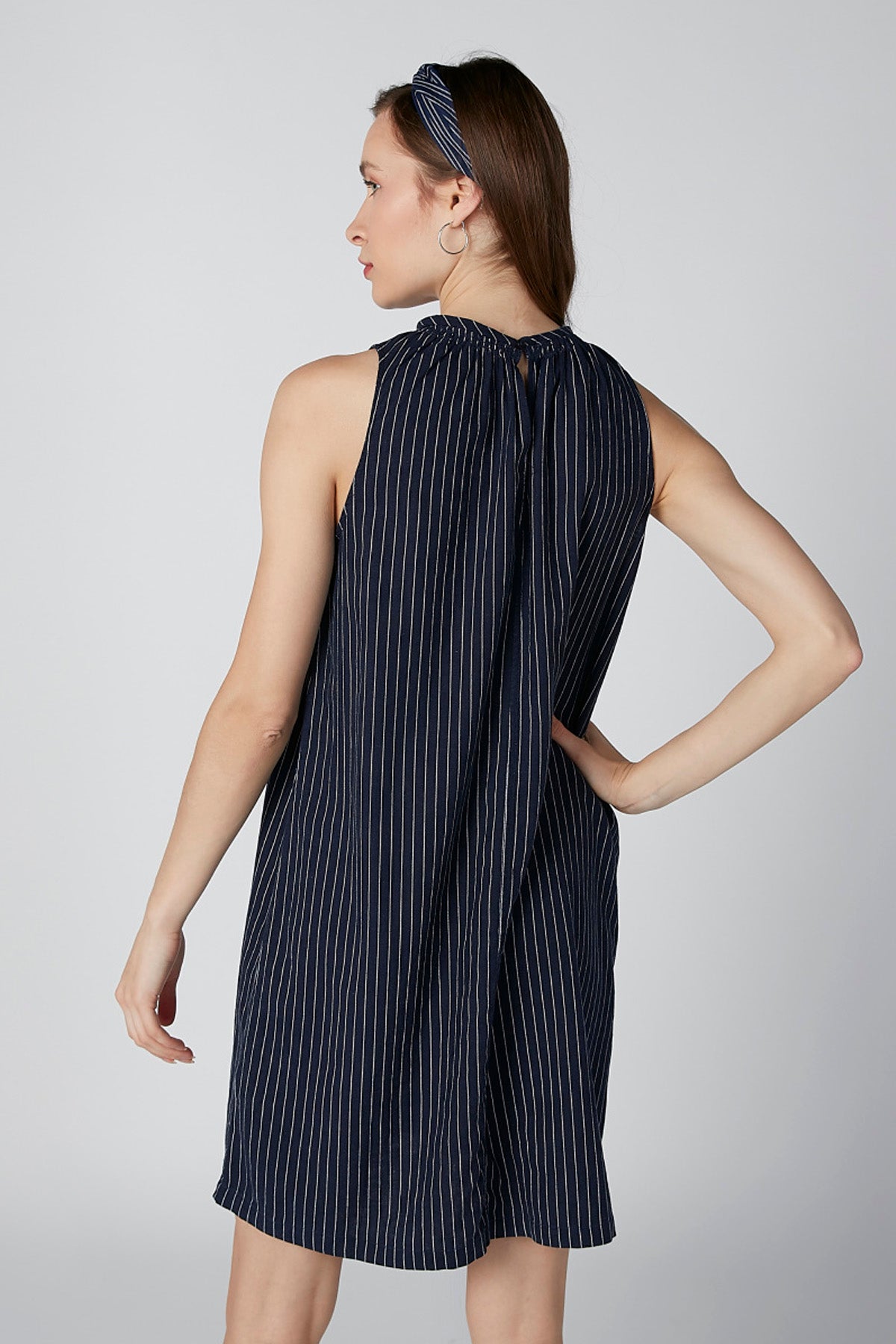 Striped Sleeveless Tunic with Round Neck