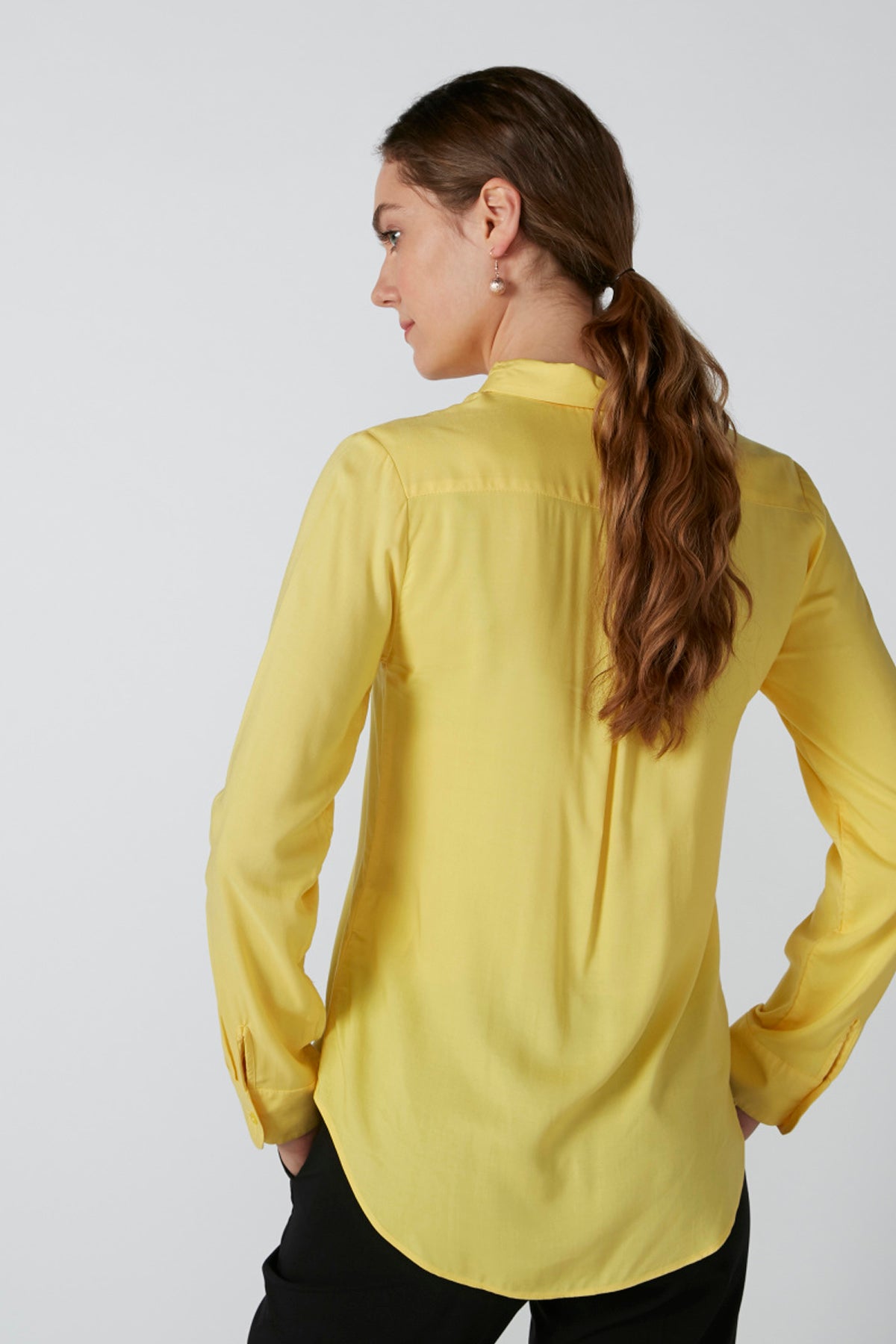 Long Sleeves Shirt with Complete Placket