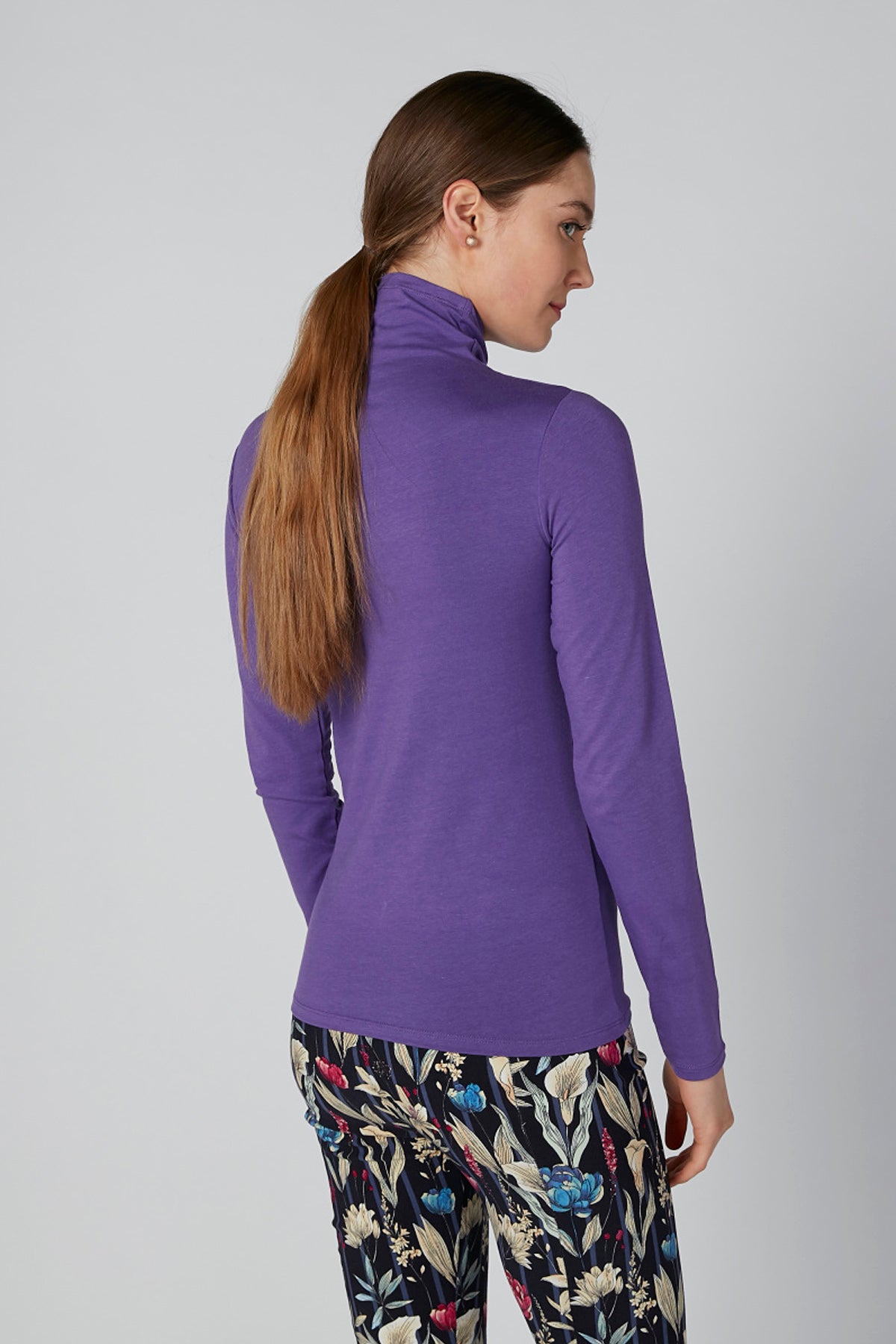 Solid T-shirt with High Neck and Long Sleeves