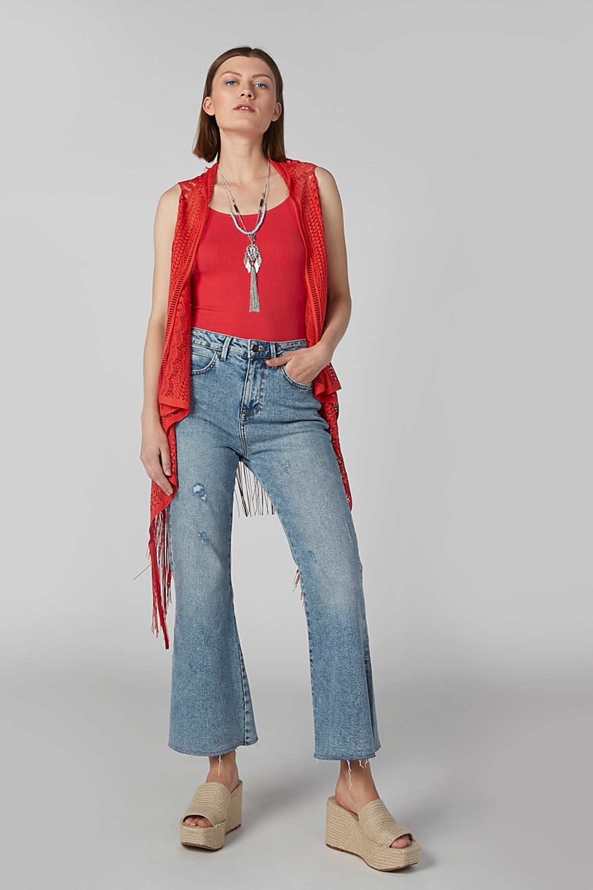 Plain Camisole with Scoop Neck and Spaghetti Straps