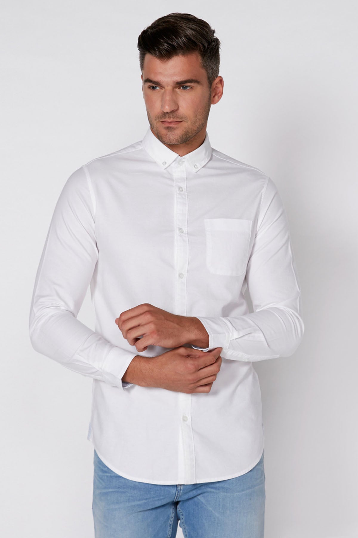 Long Sleeves Shirt with Complete Placket