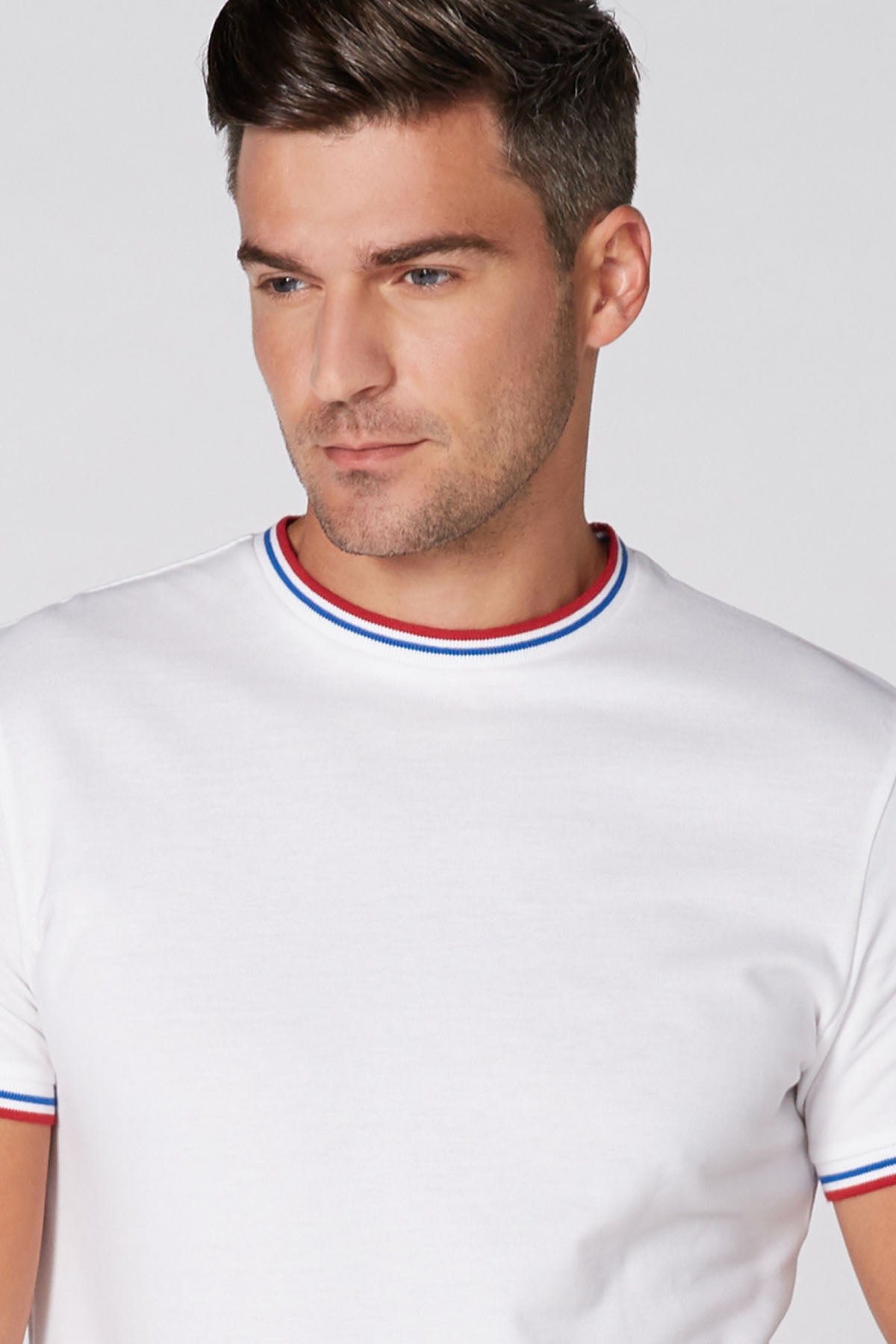 Round Neck T-Shirt with Short Sleeves