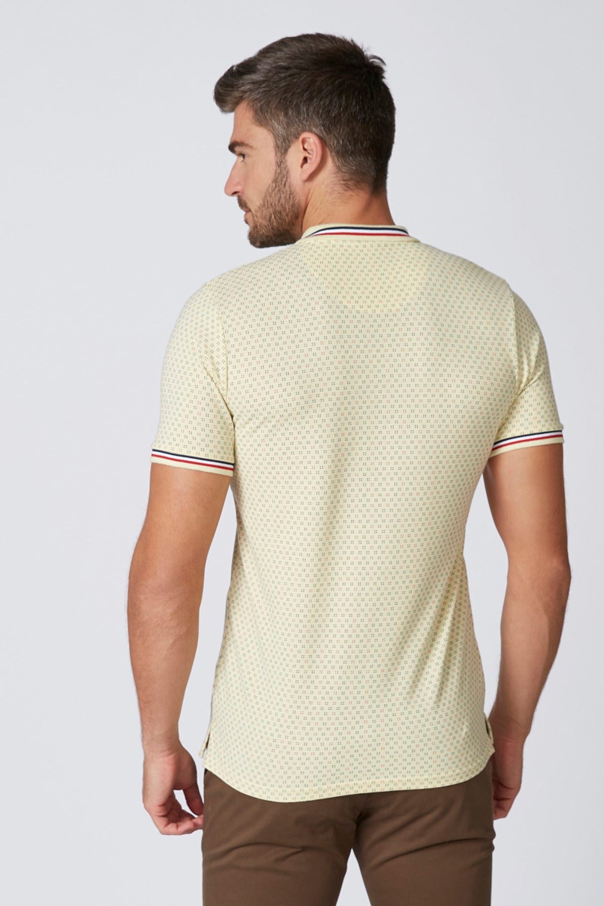 Plain Shirt with Spread Collar and Long Sleeves