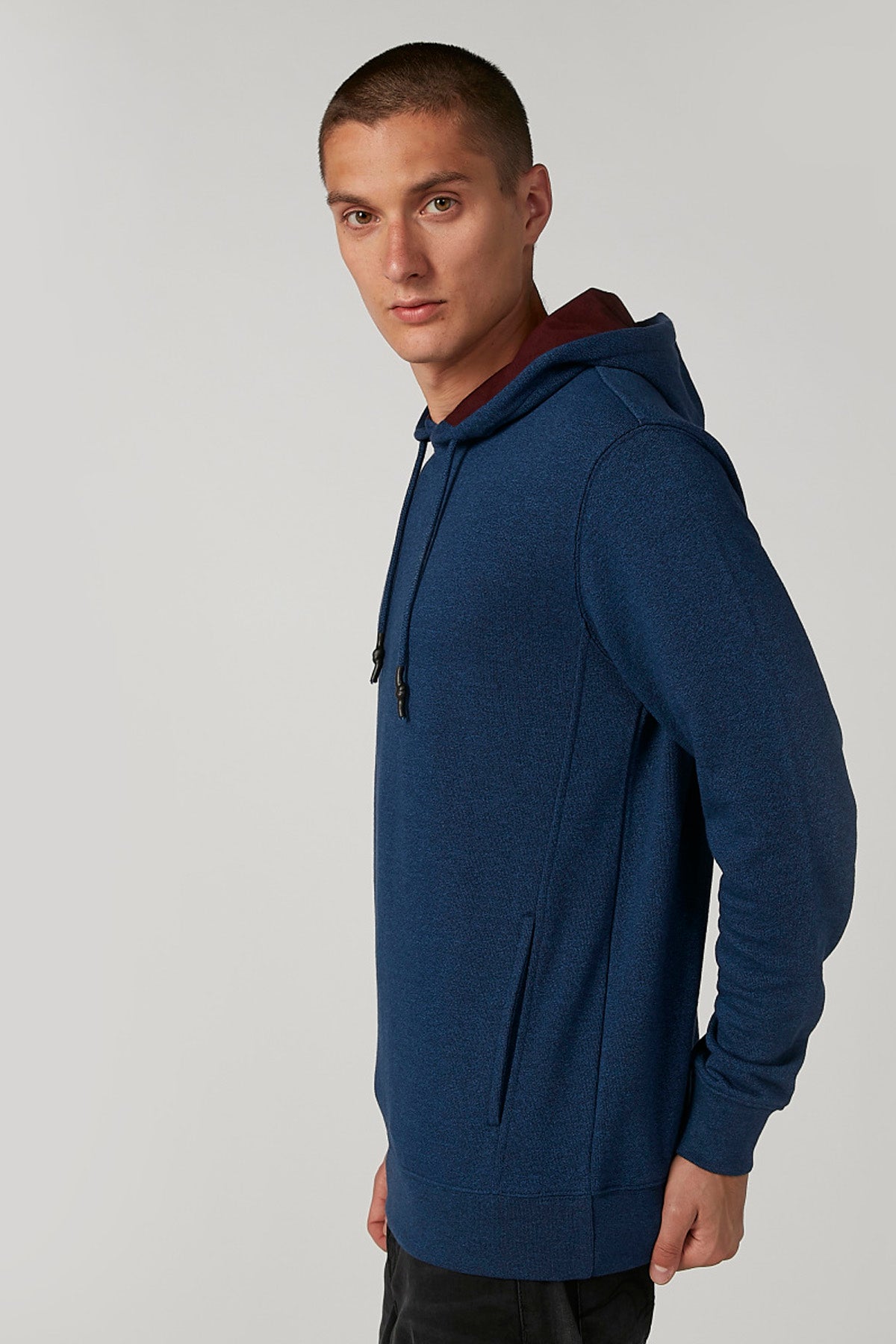 Plain Sweatshirt with Long Sleeves and Kangaroo Pockets