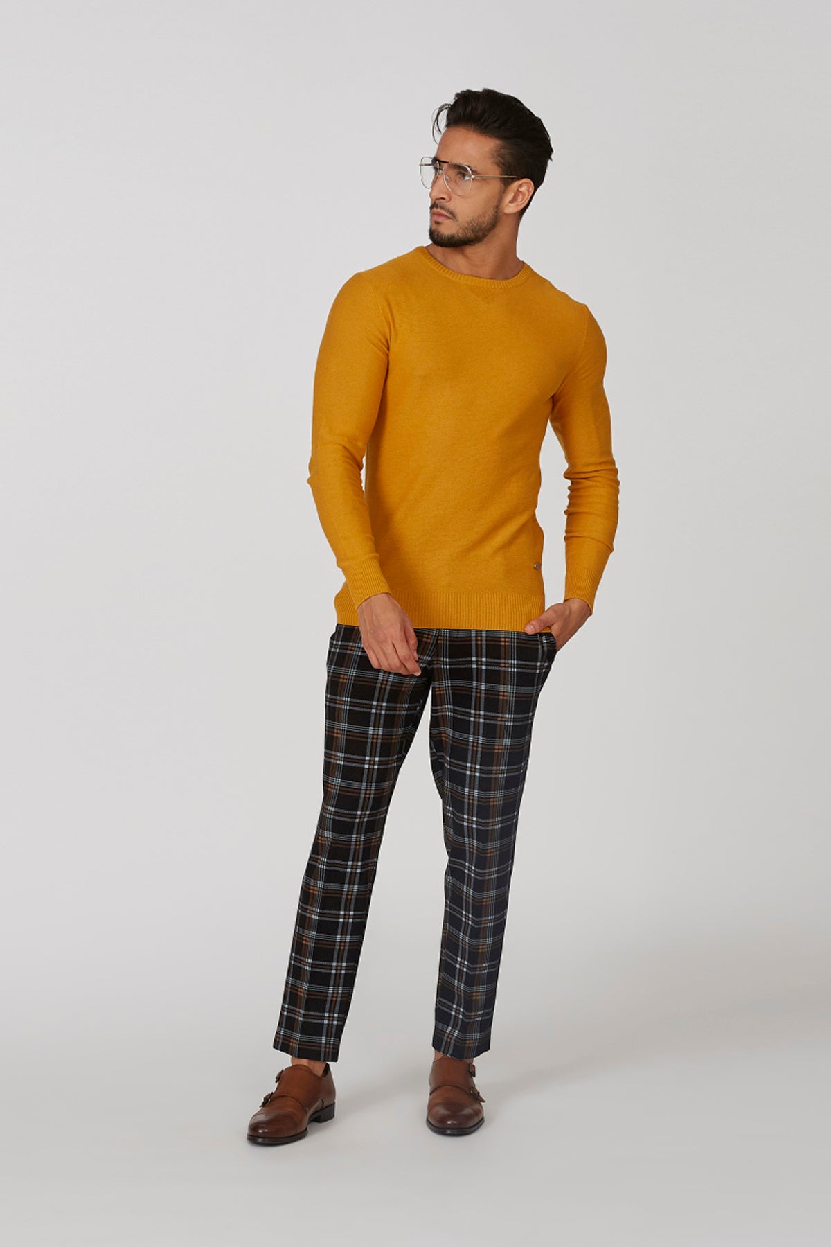 Plain Sweatshirt with Crew Neck and Long Sleeves