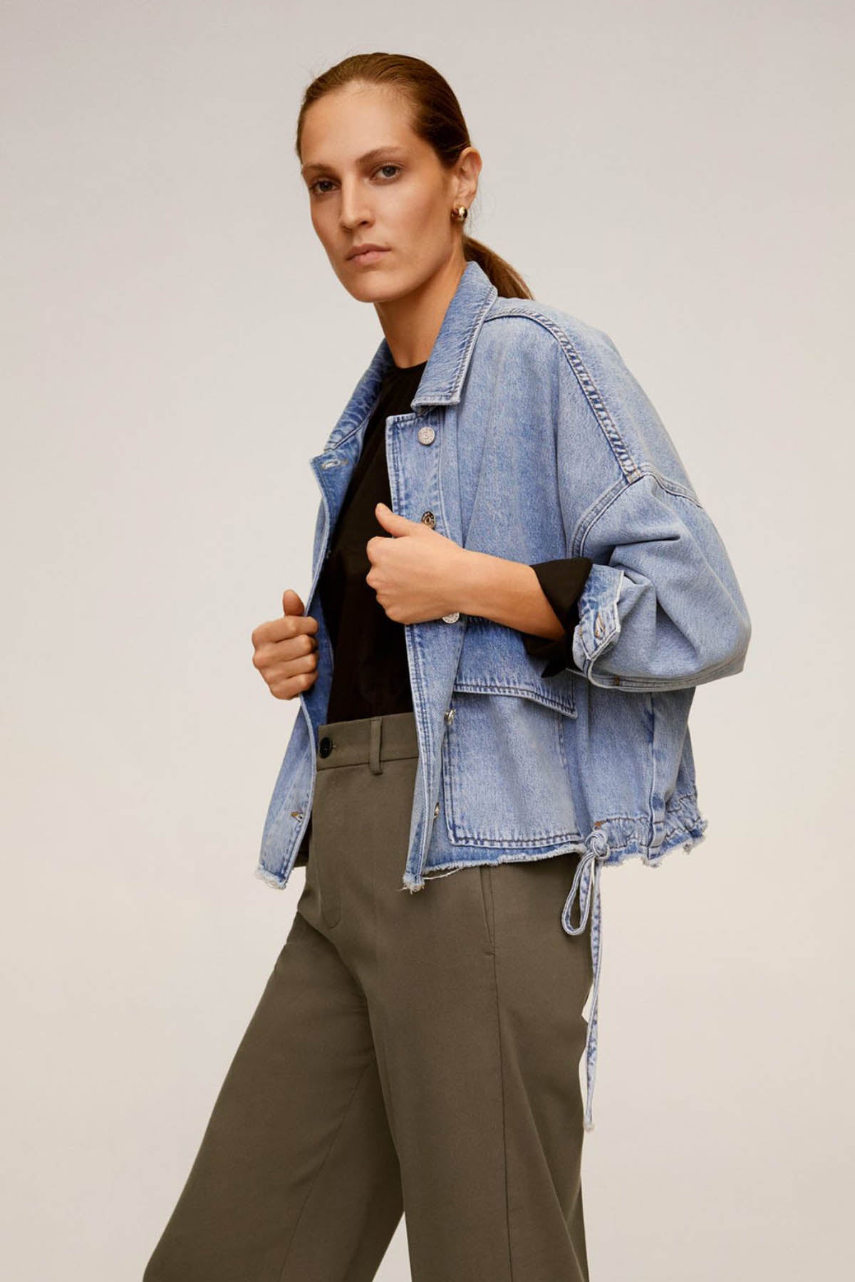 Relaxed Fit Cropped Trousers