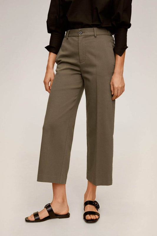 Relaxed Fit Cropped Trousers