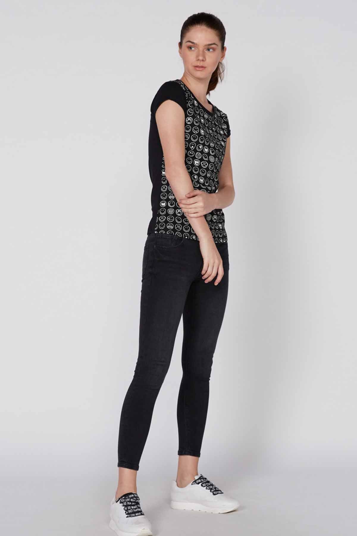 Printed T-Shirt with Round Neck and Cap Sleeves