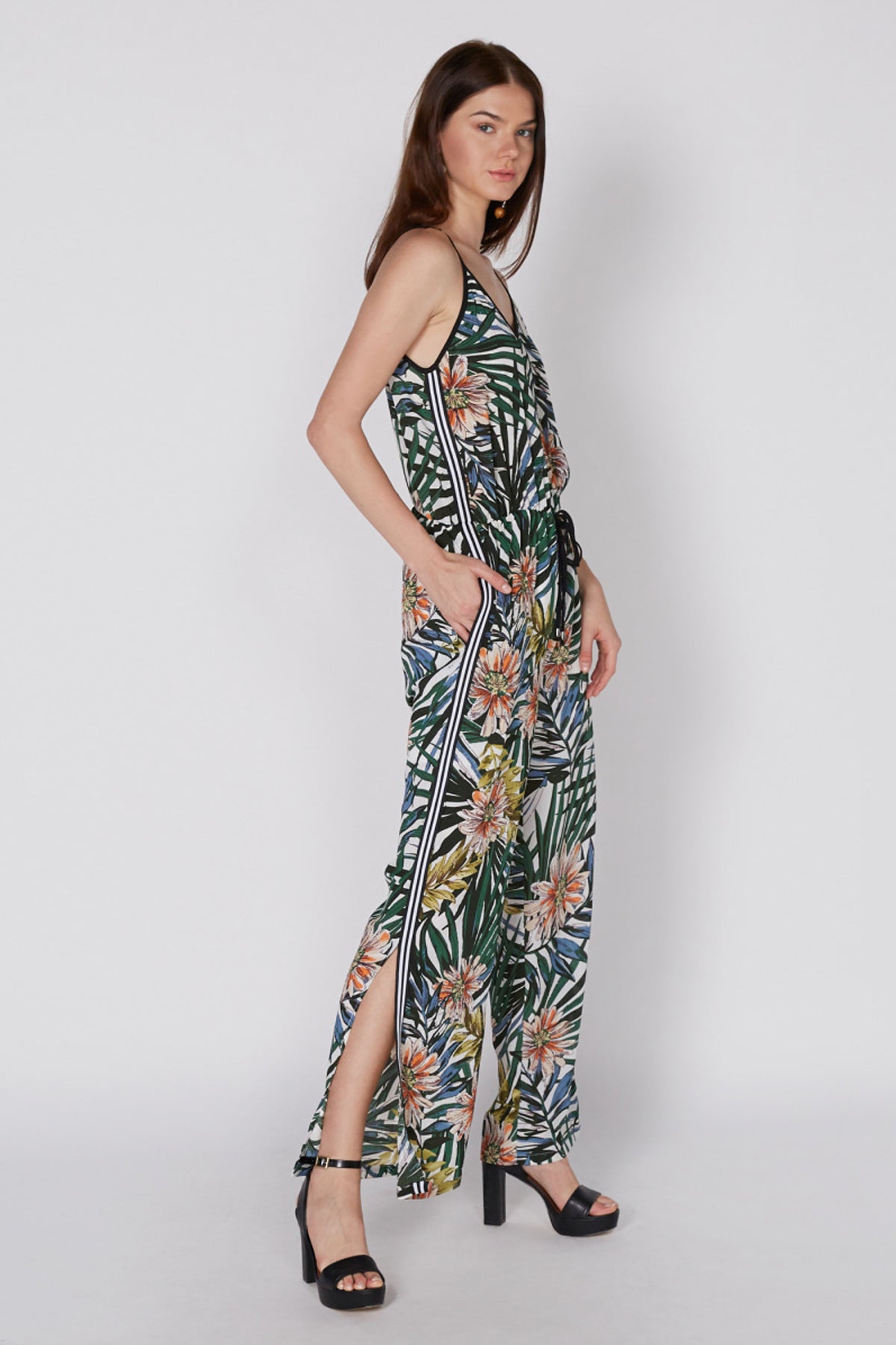Printed Jumpsuit with Pocket Detail and Side Slit