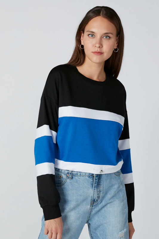 Round Neck T-Shirt with Long Sleeves and Button Detail
