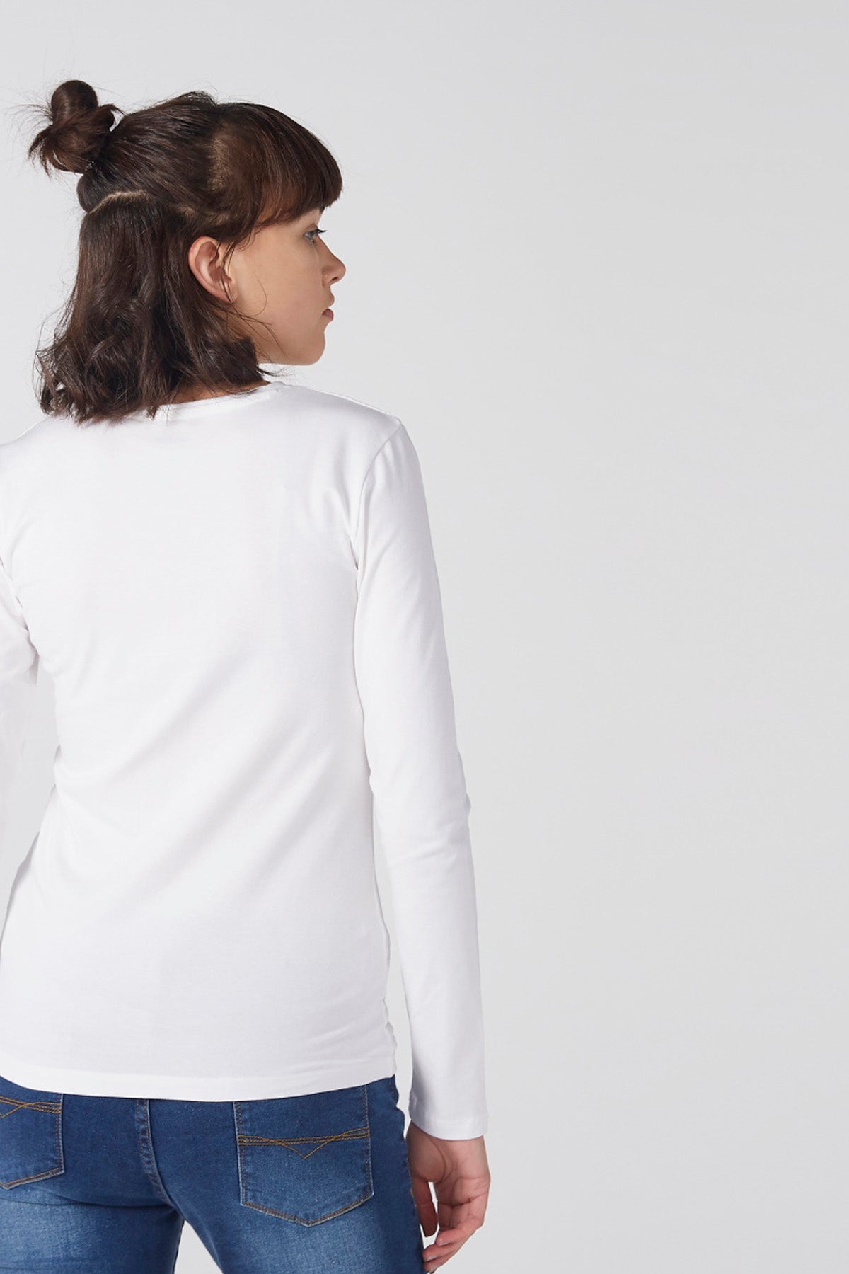 Plain T-shirt with Crew Neck and Long Sleeves