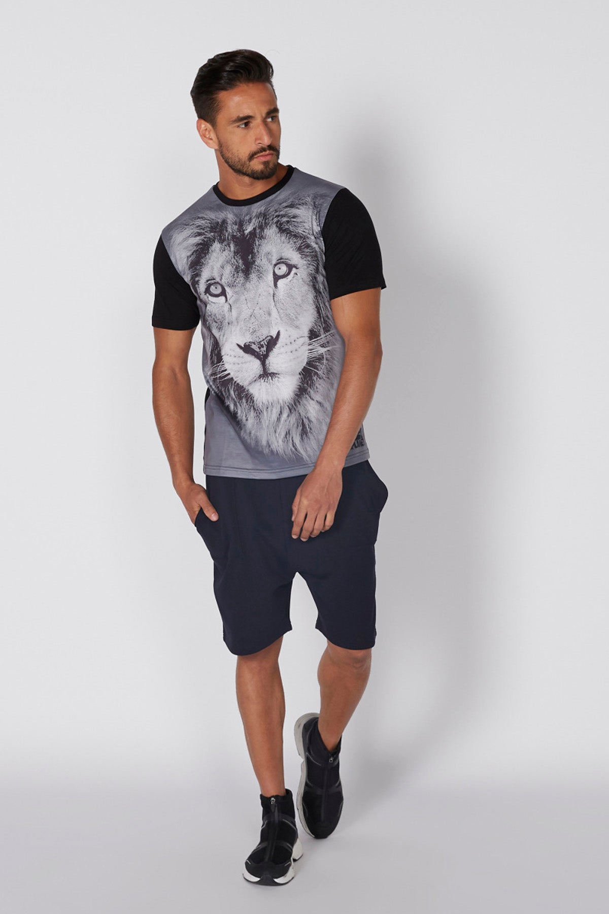 Printed T-Shirt with Round Neck and Short Sleeves