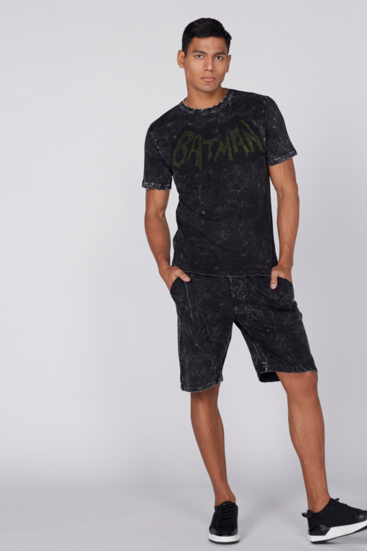 Printed Design Round Neck T-shirt Black