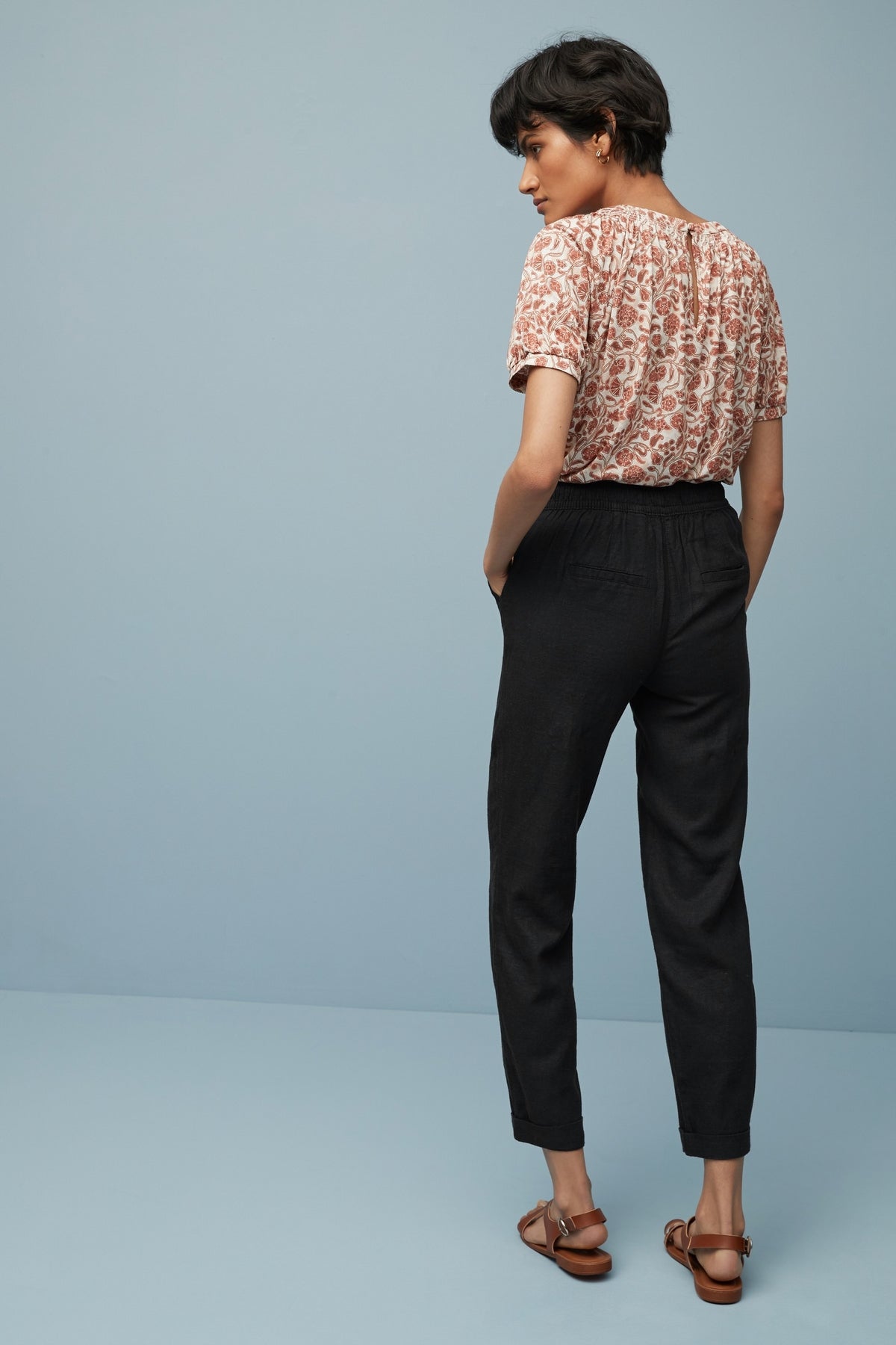 Linen Blend Tapered Trousers