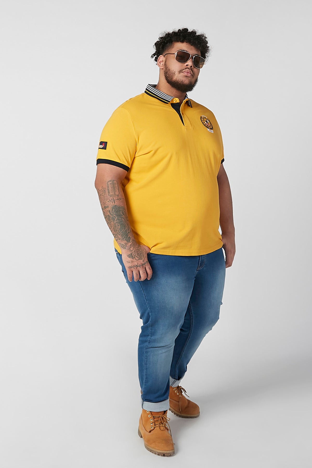 Embroidered T-shirt with Polo Neck and Short