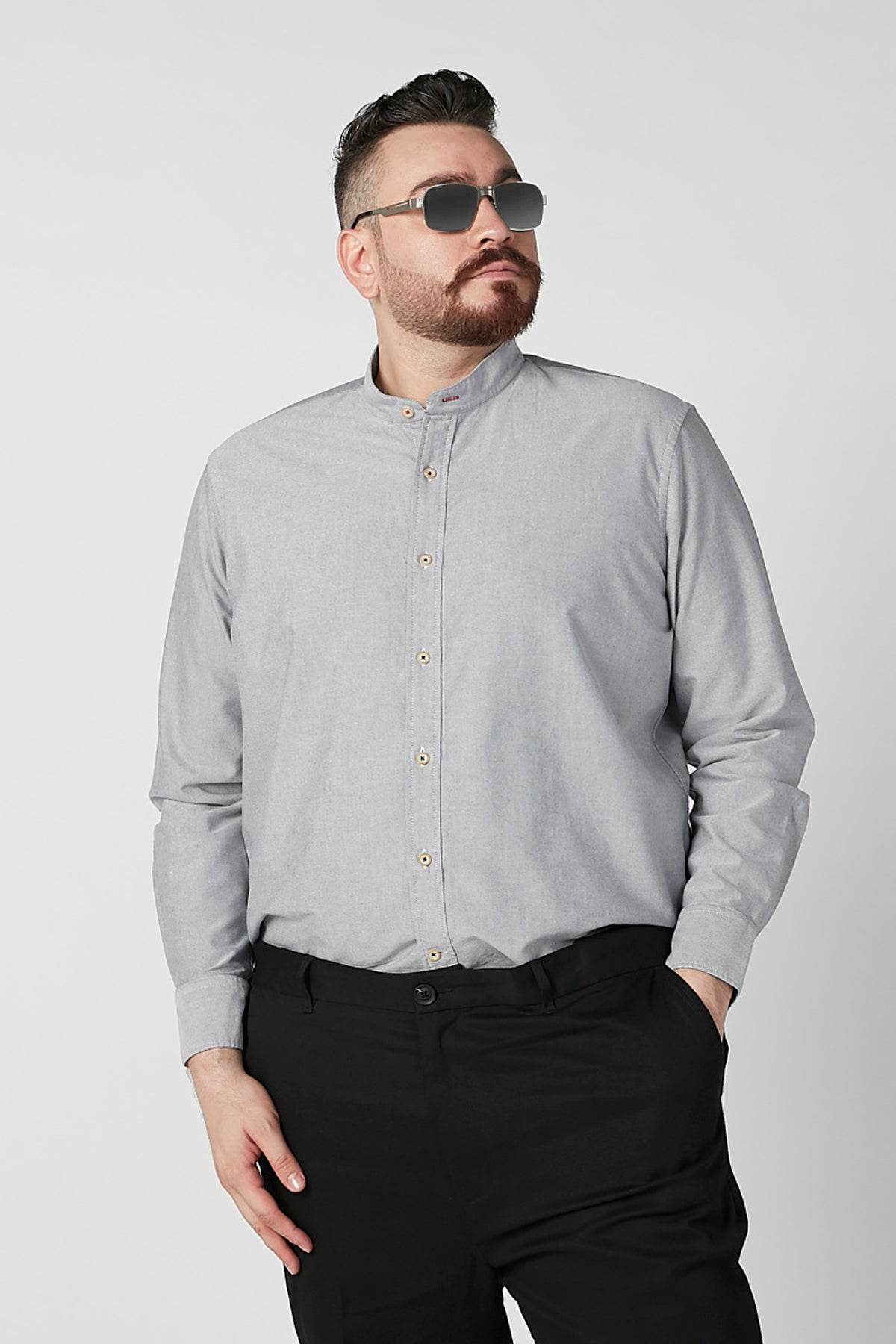 Plain Shirt with Mandarin Collar and Long Sleeves