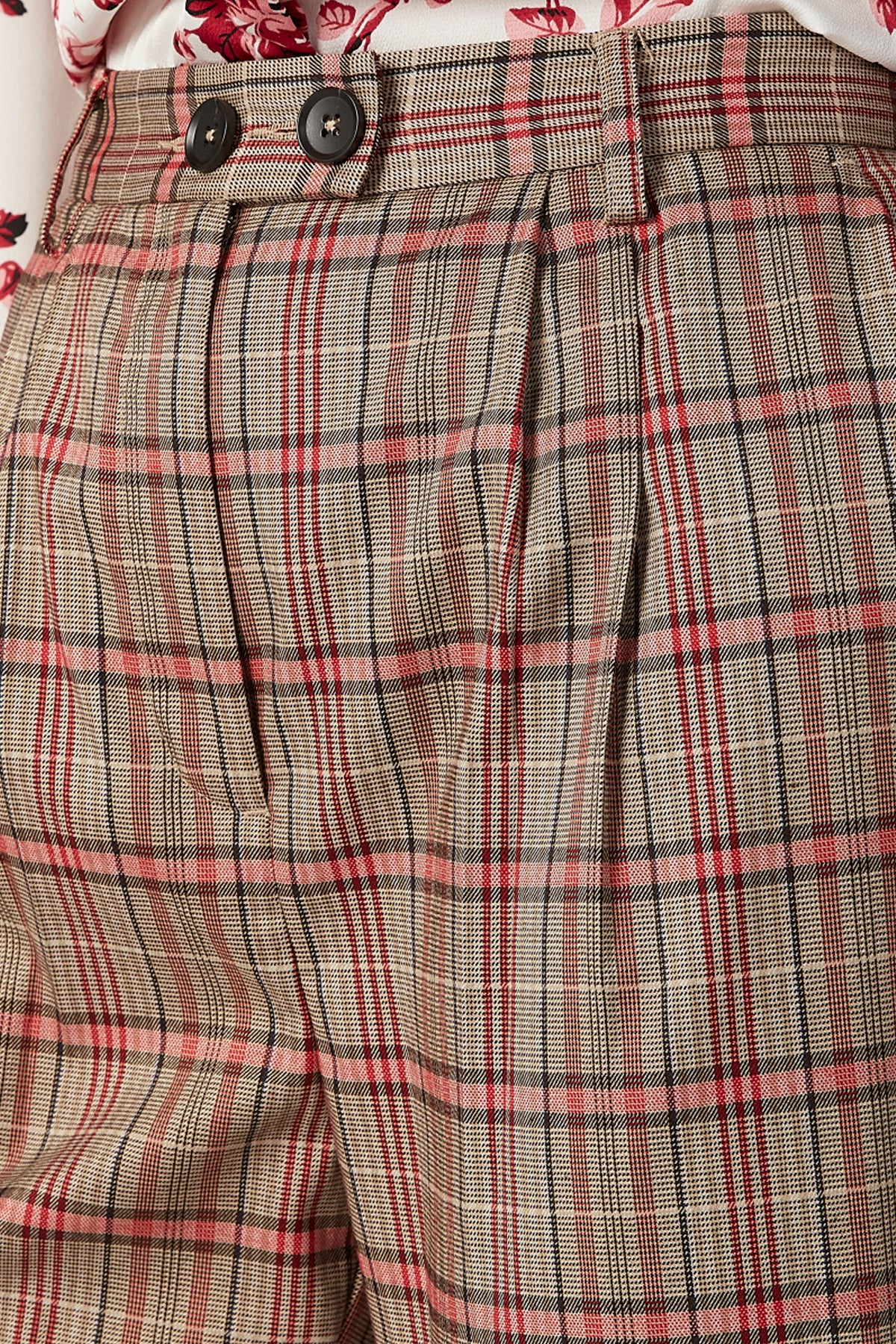 Chequered Mid Waist Pants with Elasticised Waistband and Pocket Detail