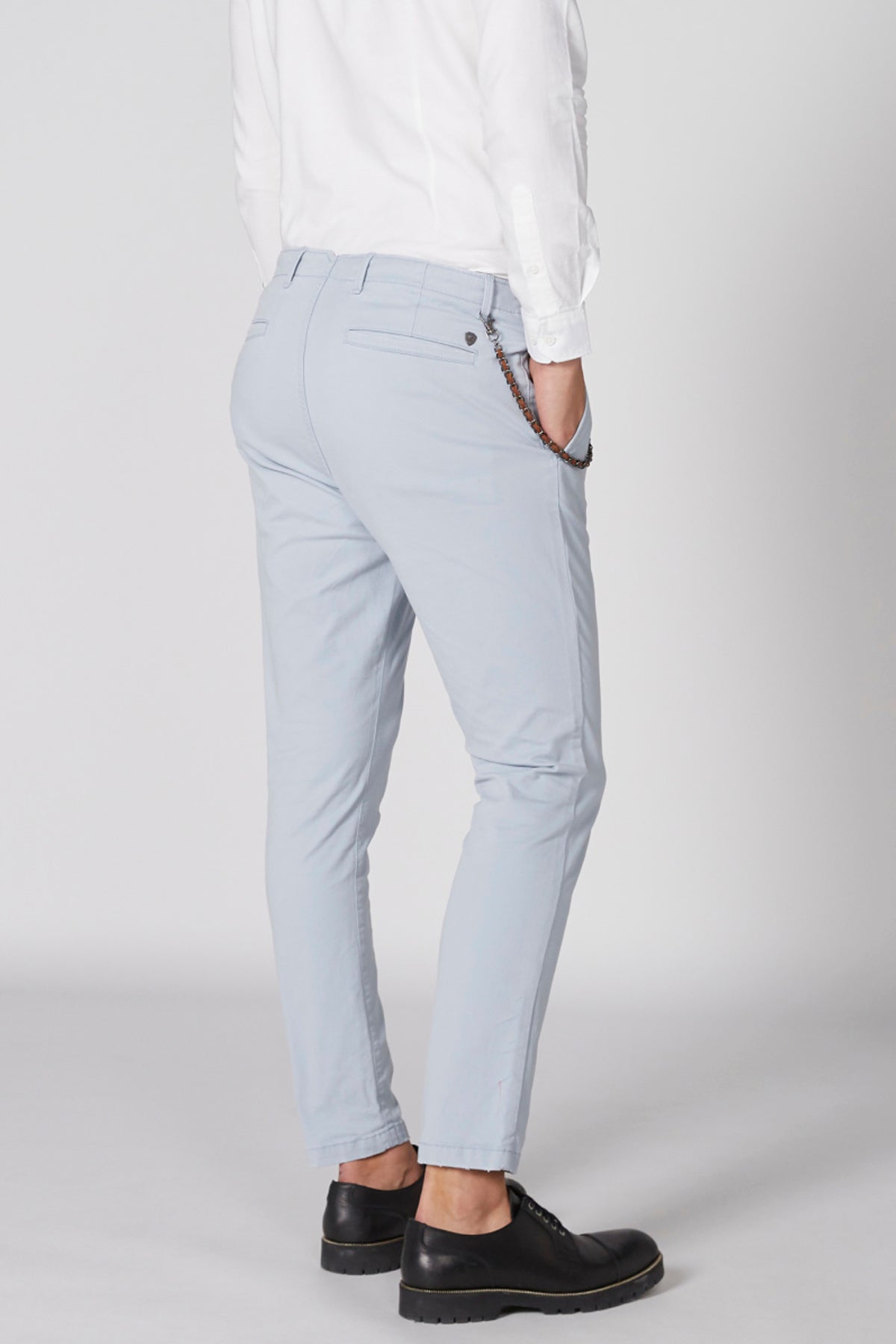 Full Length Chinos with Button Closure and Dog Chain