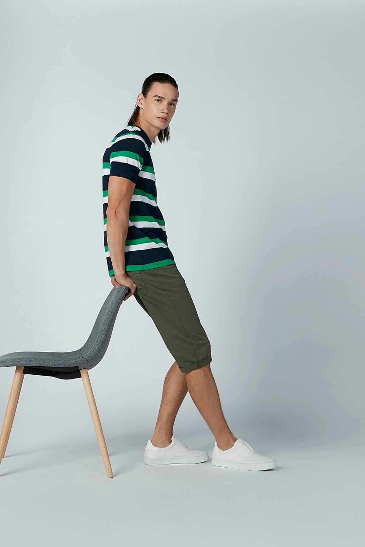 Solid Tapered Shorts with Pocket Detail and Folded Hem