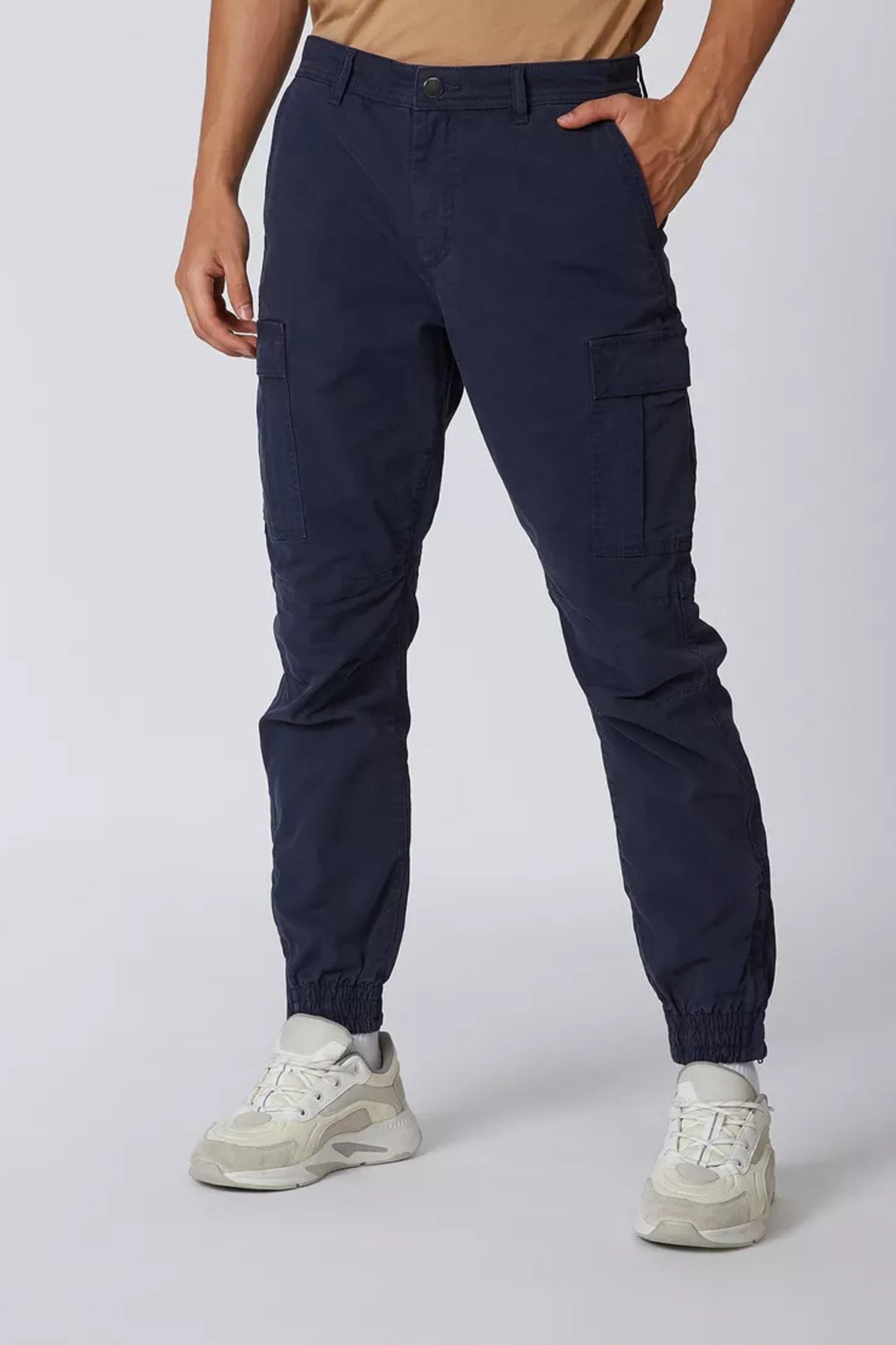 Slim Fit Cuffed Cargo Pants with Pocket Detail