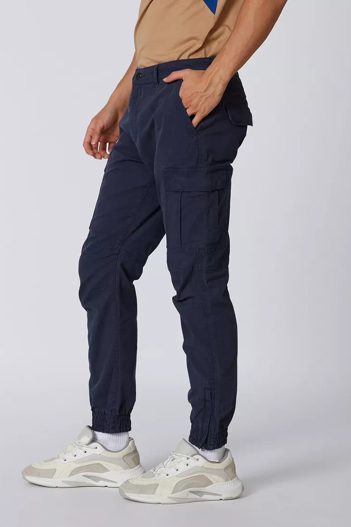 Slim Fit Cuffed Cargo Pants with Pocket Detail